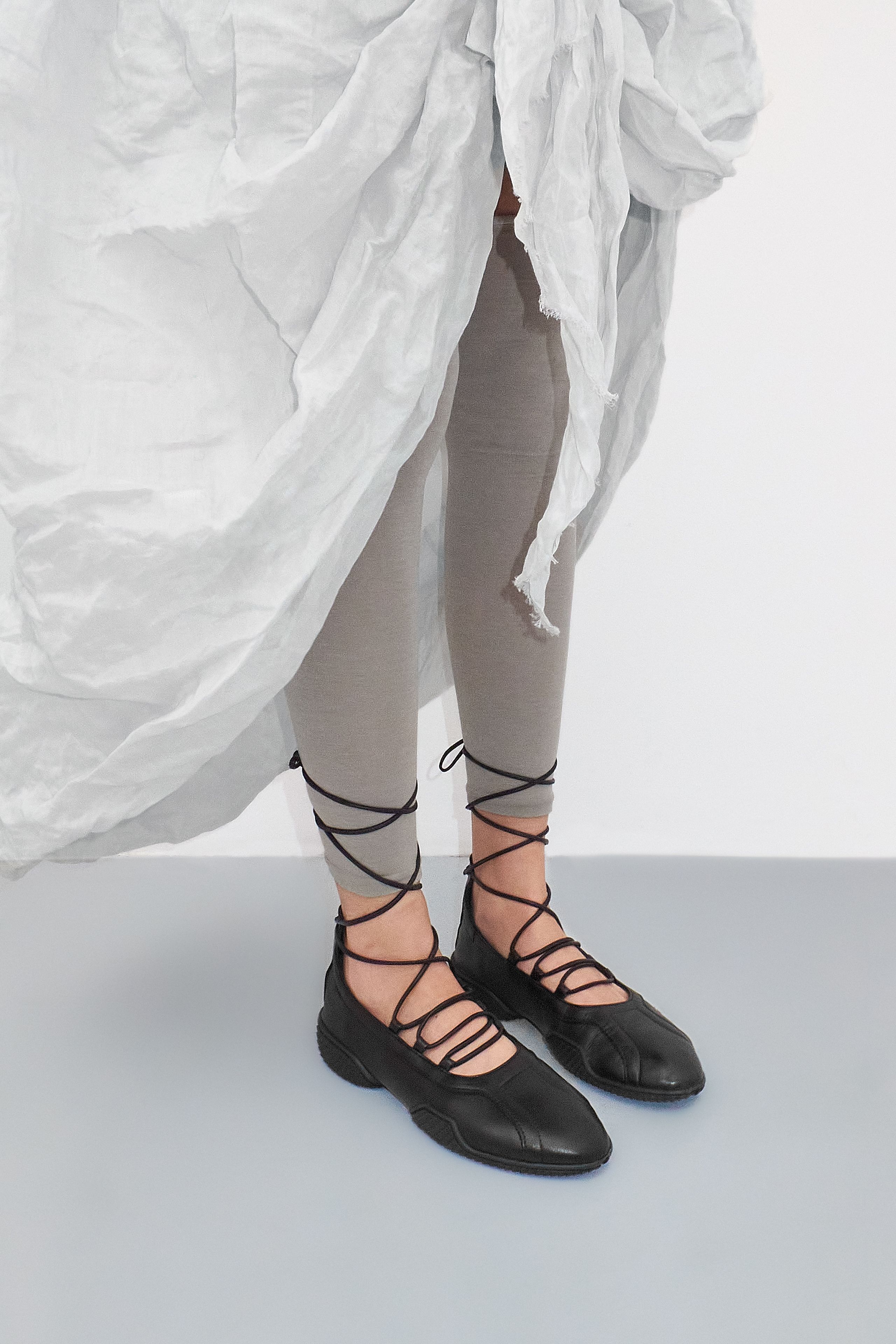 Averie Ballerinas Black Lace Leather