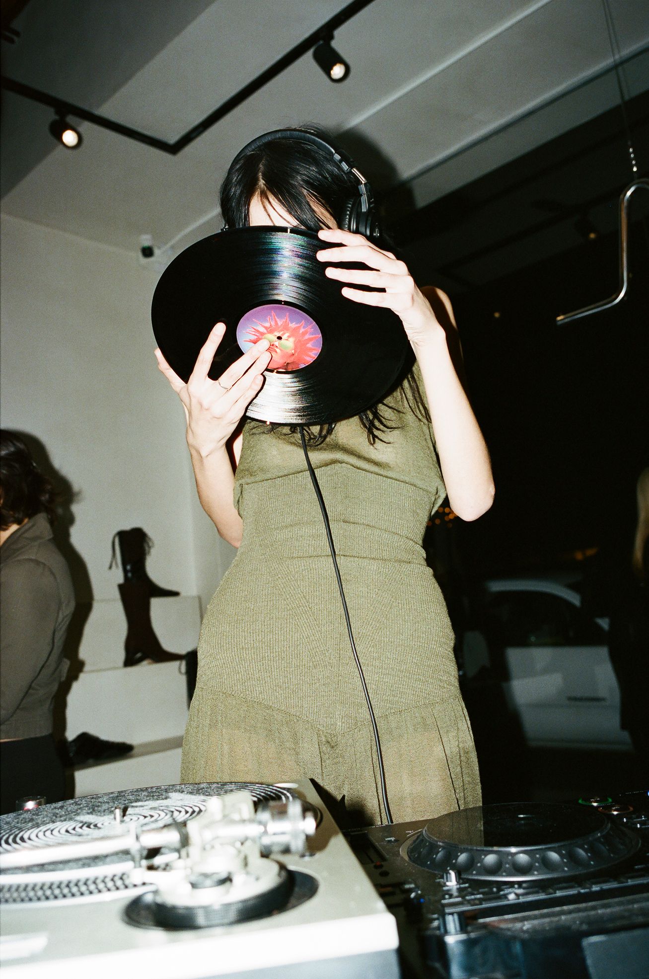 LA HOUSEWARMING