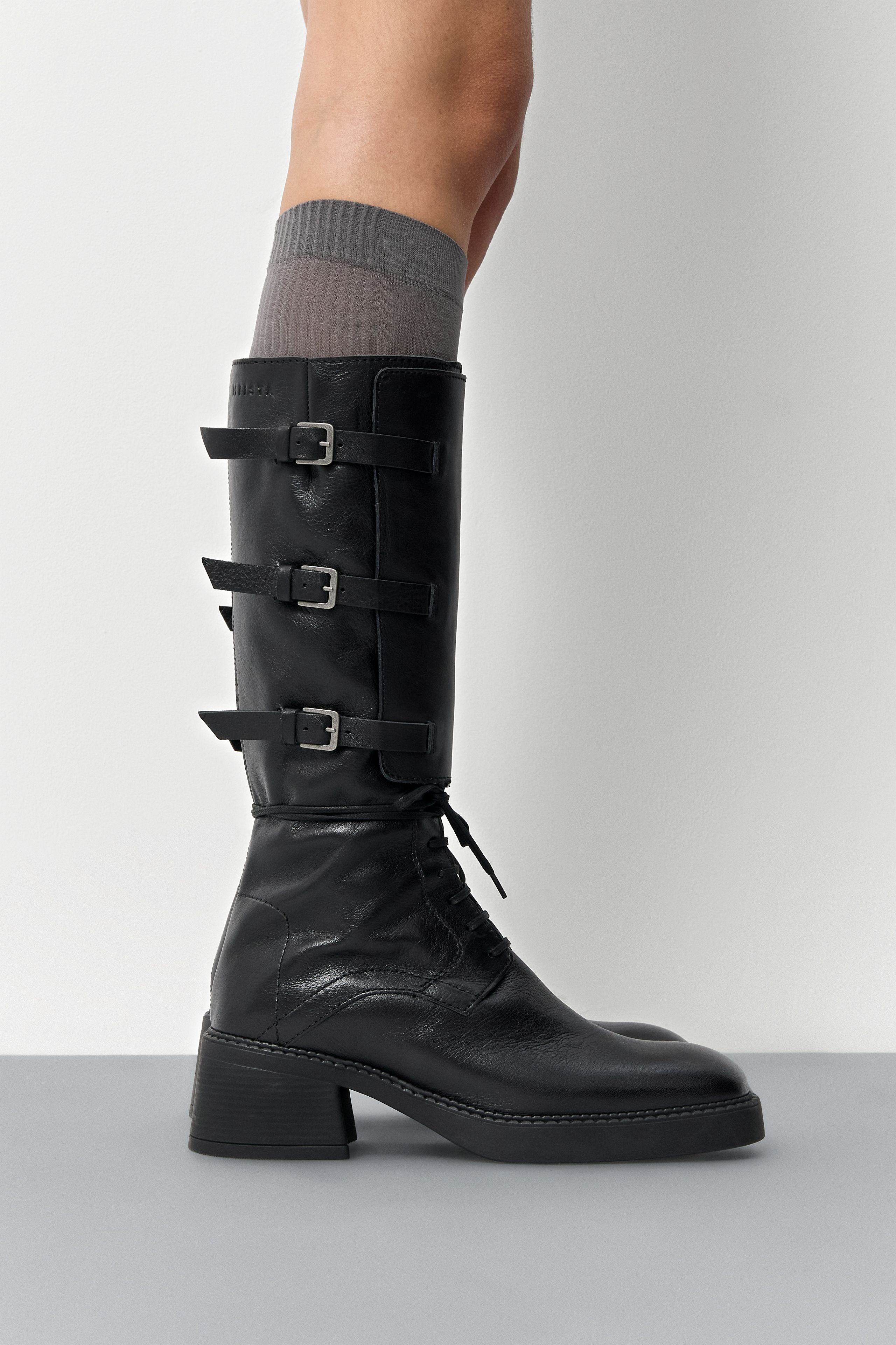 Sigrid Boots - Black Grainy Leather | Miista