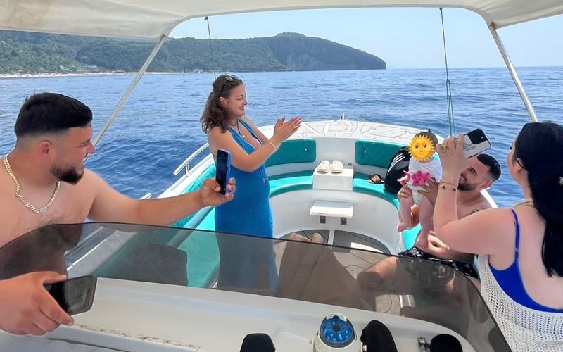 Family enjoying a tour with Aqua&Terra 