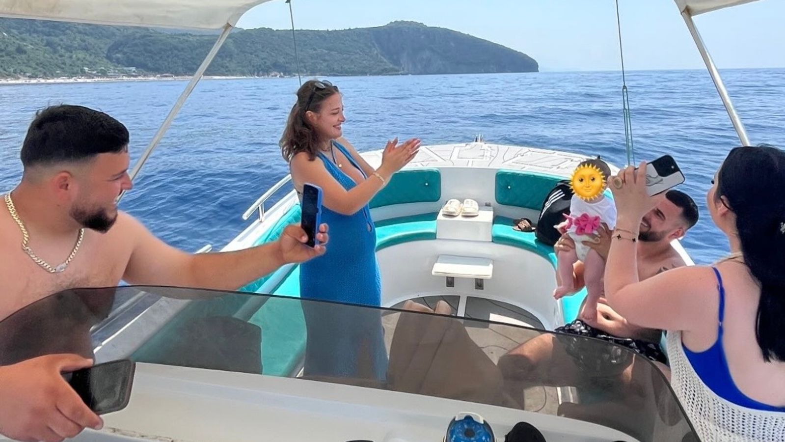 Family enjoying a tour with Aqua&Terra 