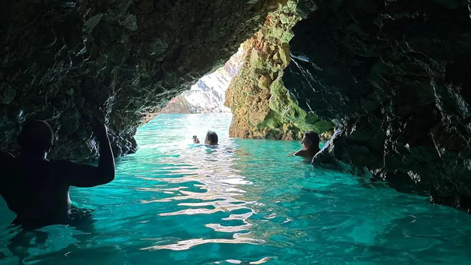 blue gem cave entrance
