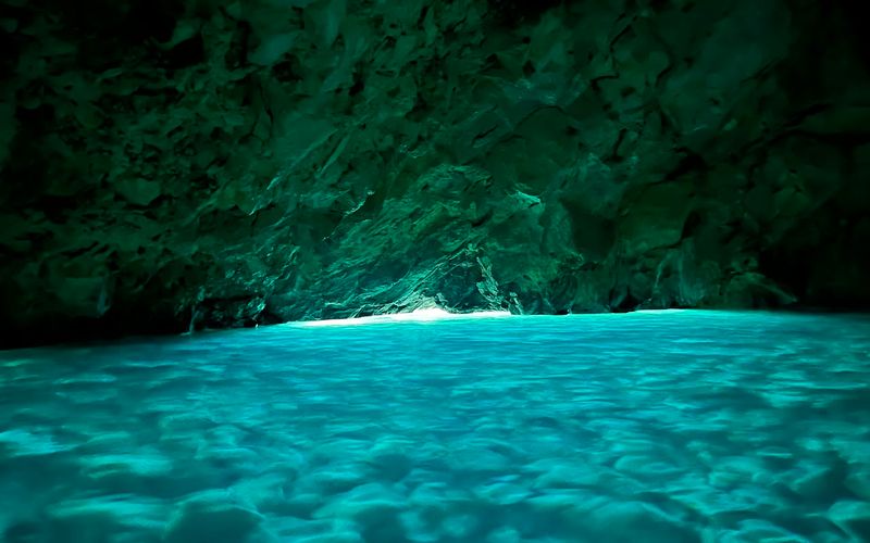 blue gem cave 