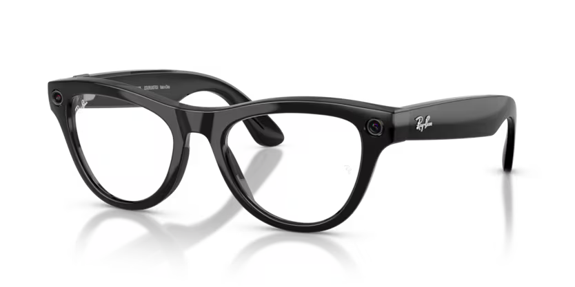 Ray-Ban Meta Skyler smartbrille i sort med cat-eye-form og klare glass