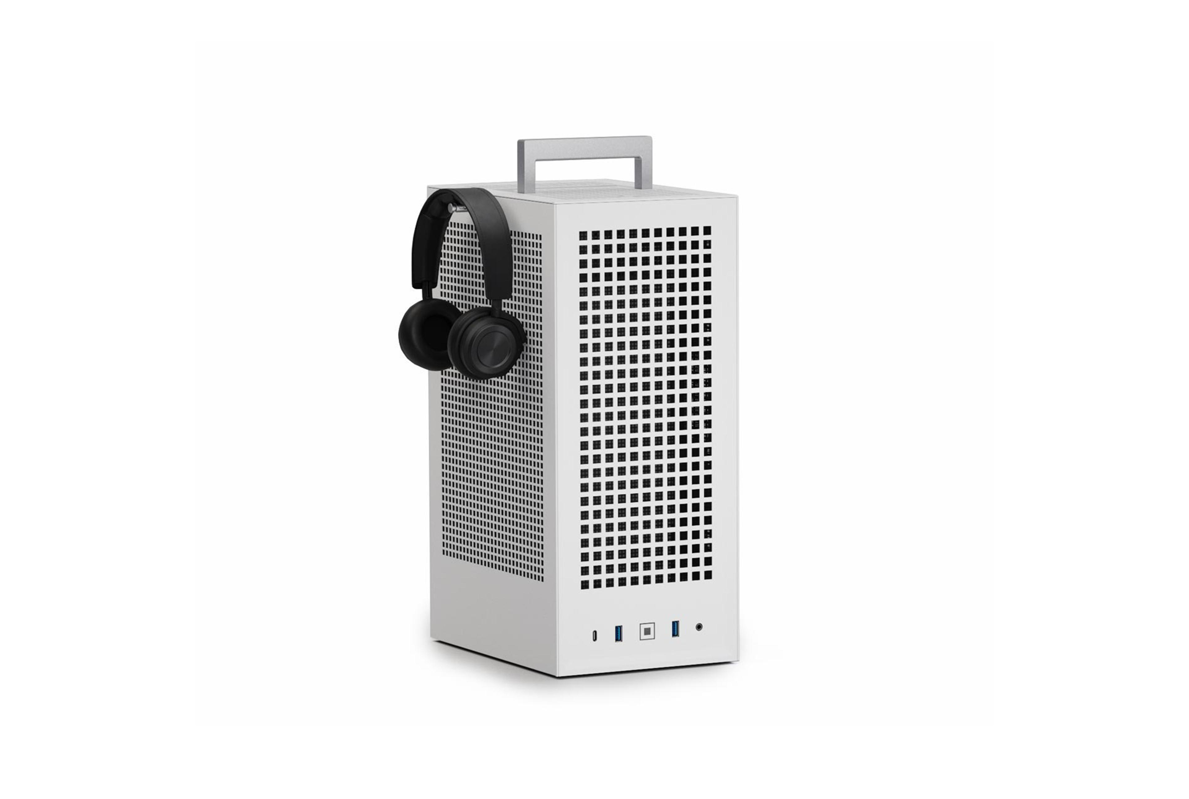 HYTE Revolt 3 - Premium ITX Small Form Factor Case