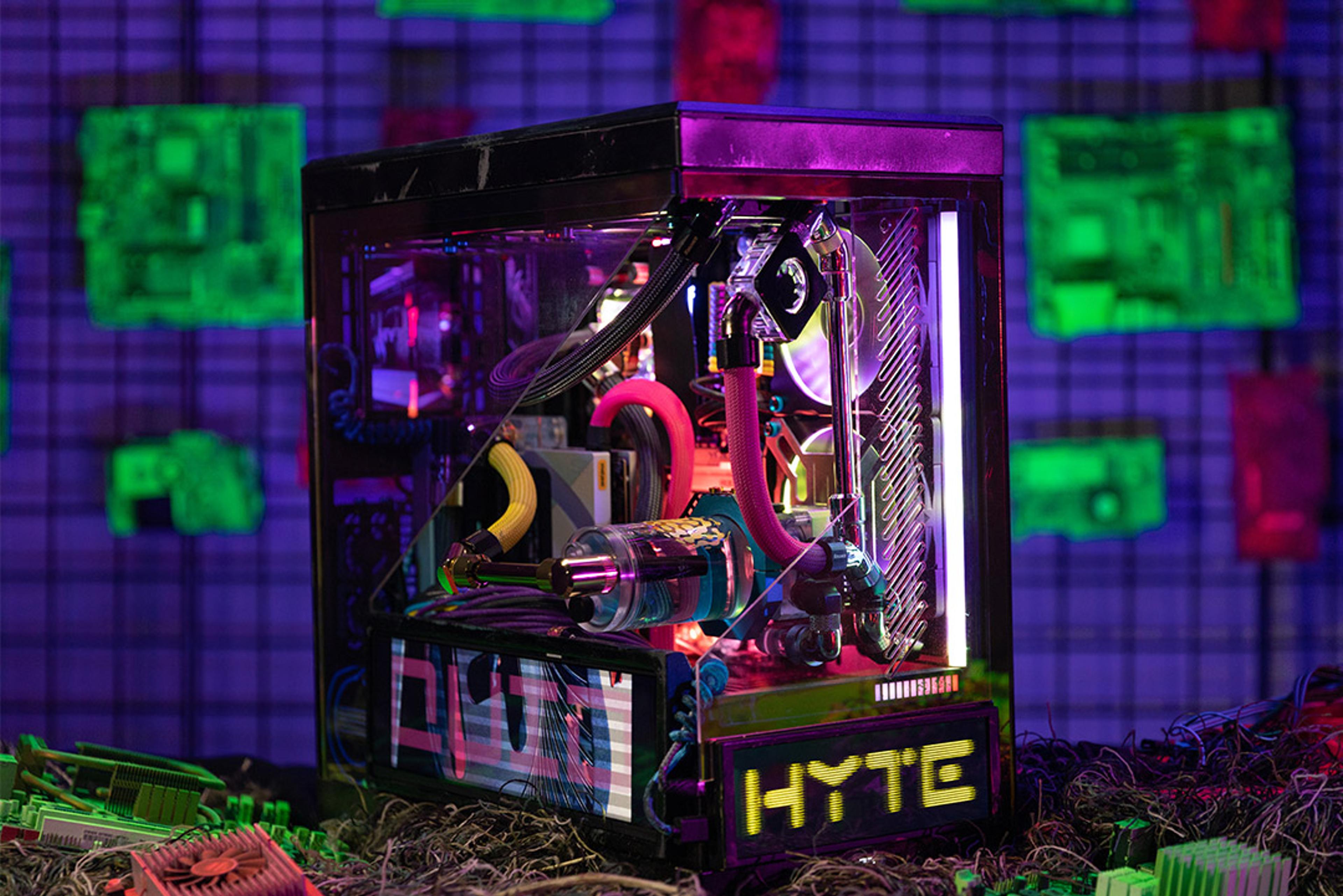 HYTE x LiquidHaus Y40 Custom Build