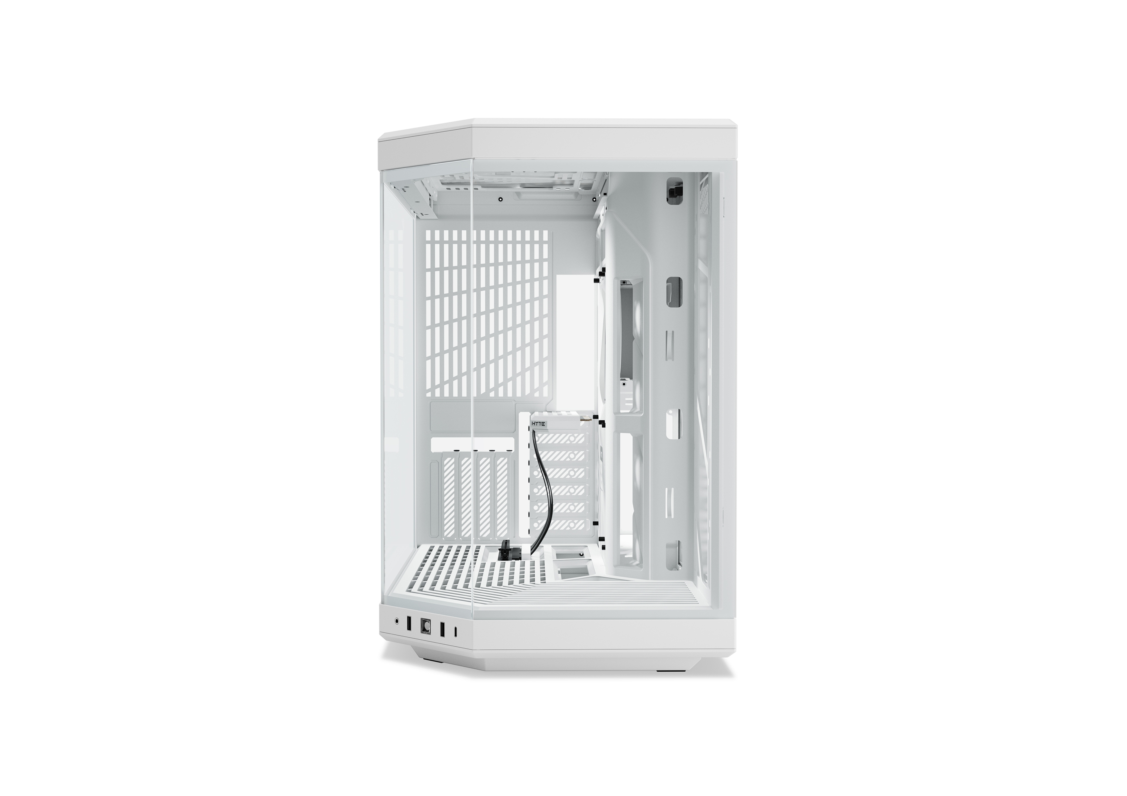 Y70, a mid-tower ATX pc case