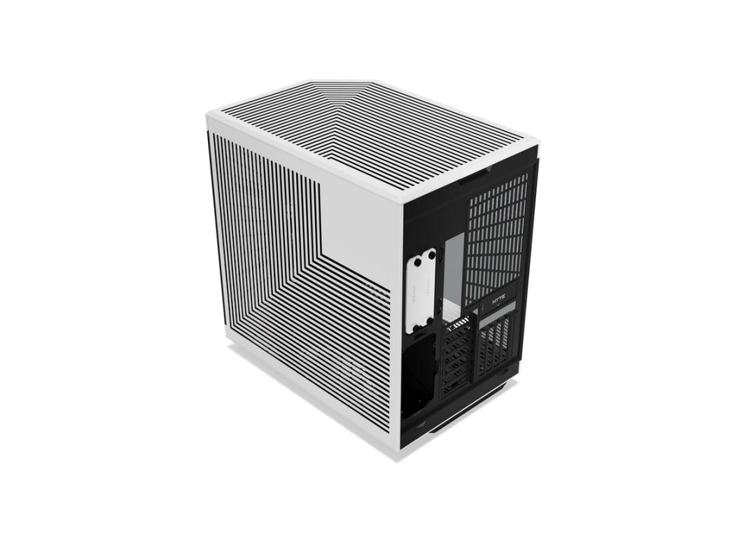 Y70 touch infinite - Our New PC Case with LCD Screen - Panda | HYTE