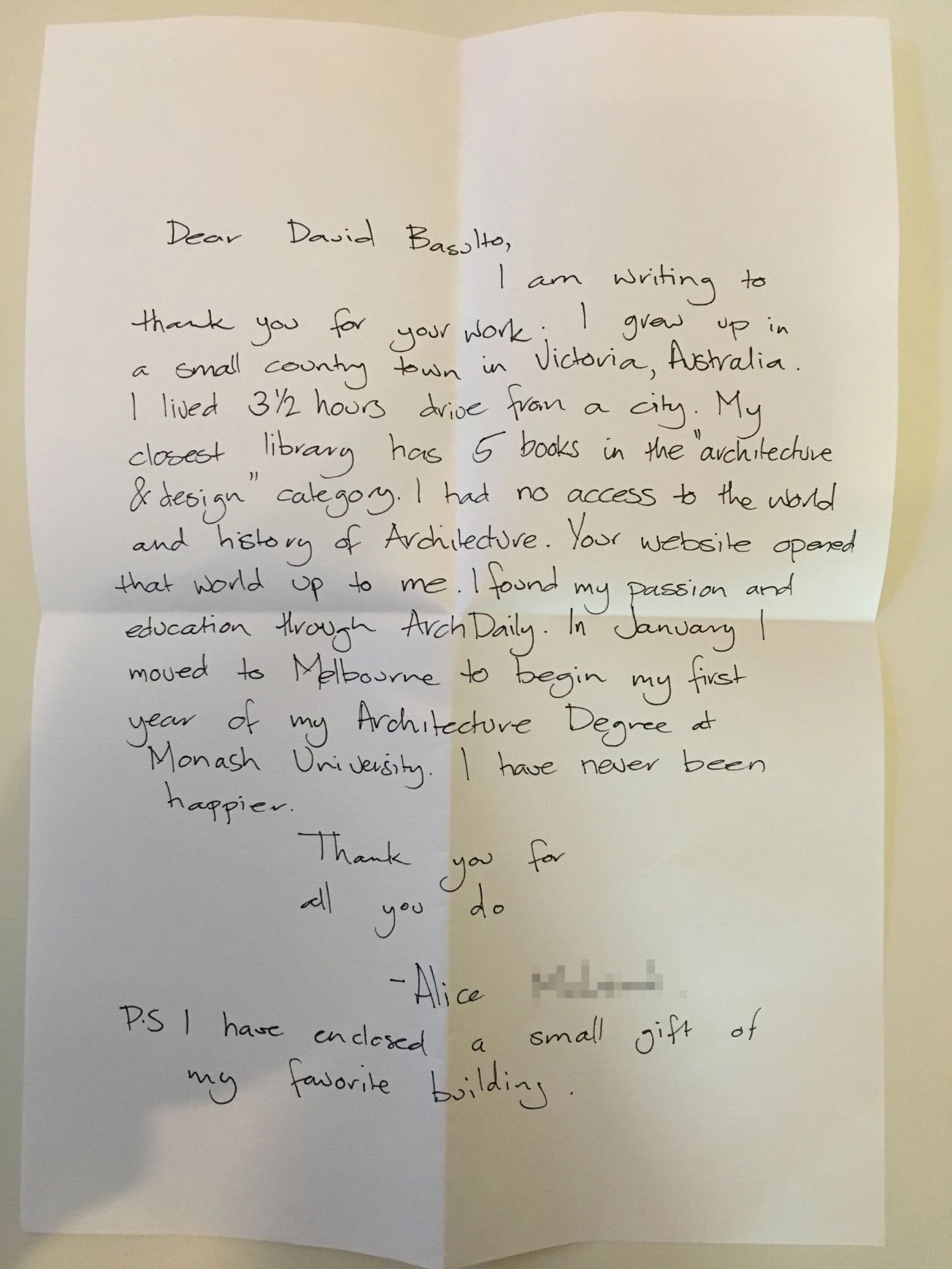 A handwritten letter thanking ArchDaily for opening up architecture to a reader.