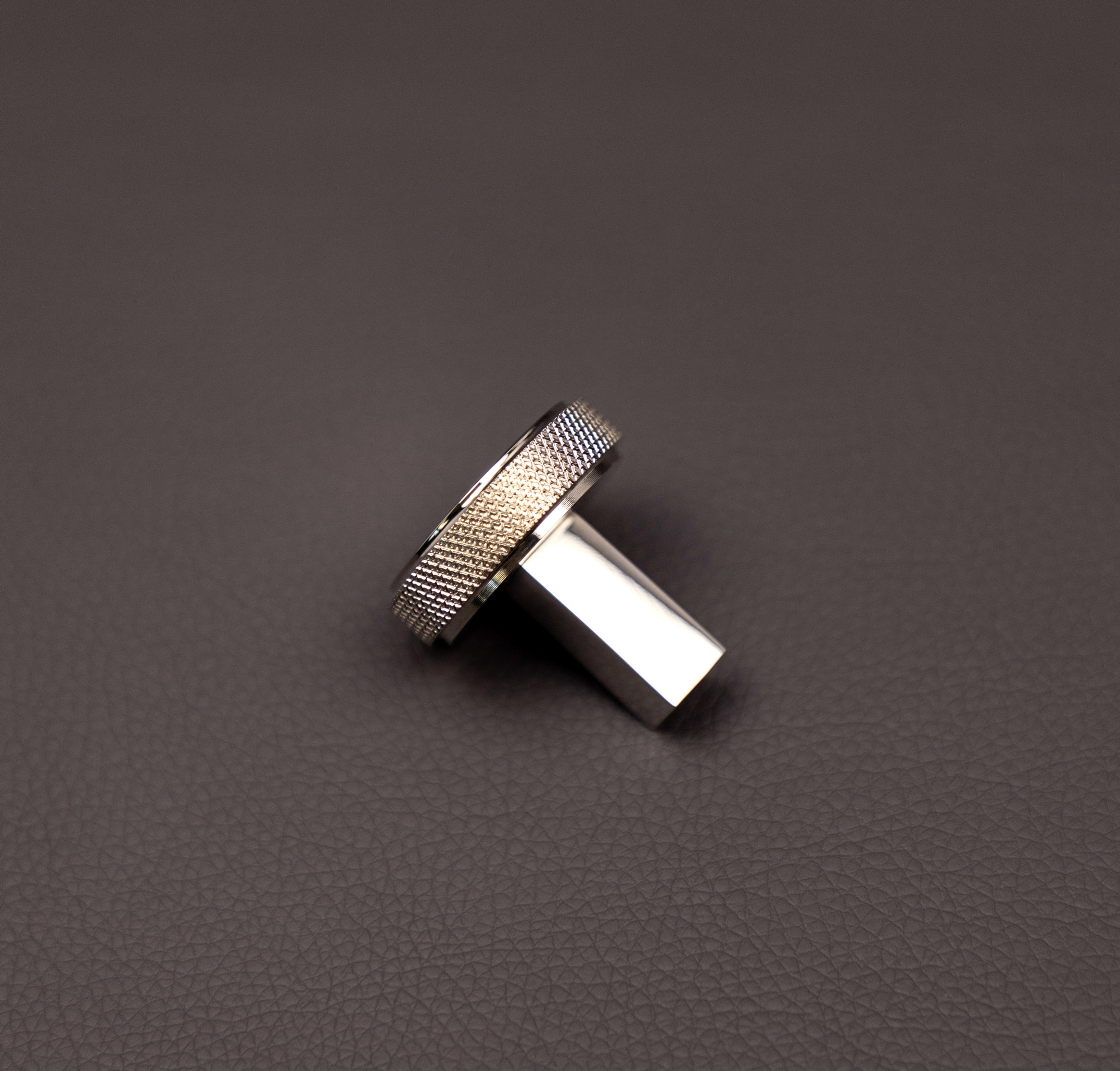 Knurled Knob Top with a Square Knob Post in Polished Nickel