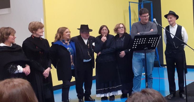 25 anni di Cümpagnia del Fil de Fèr: tradizione, teatro e memoria a Piario