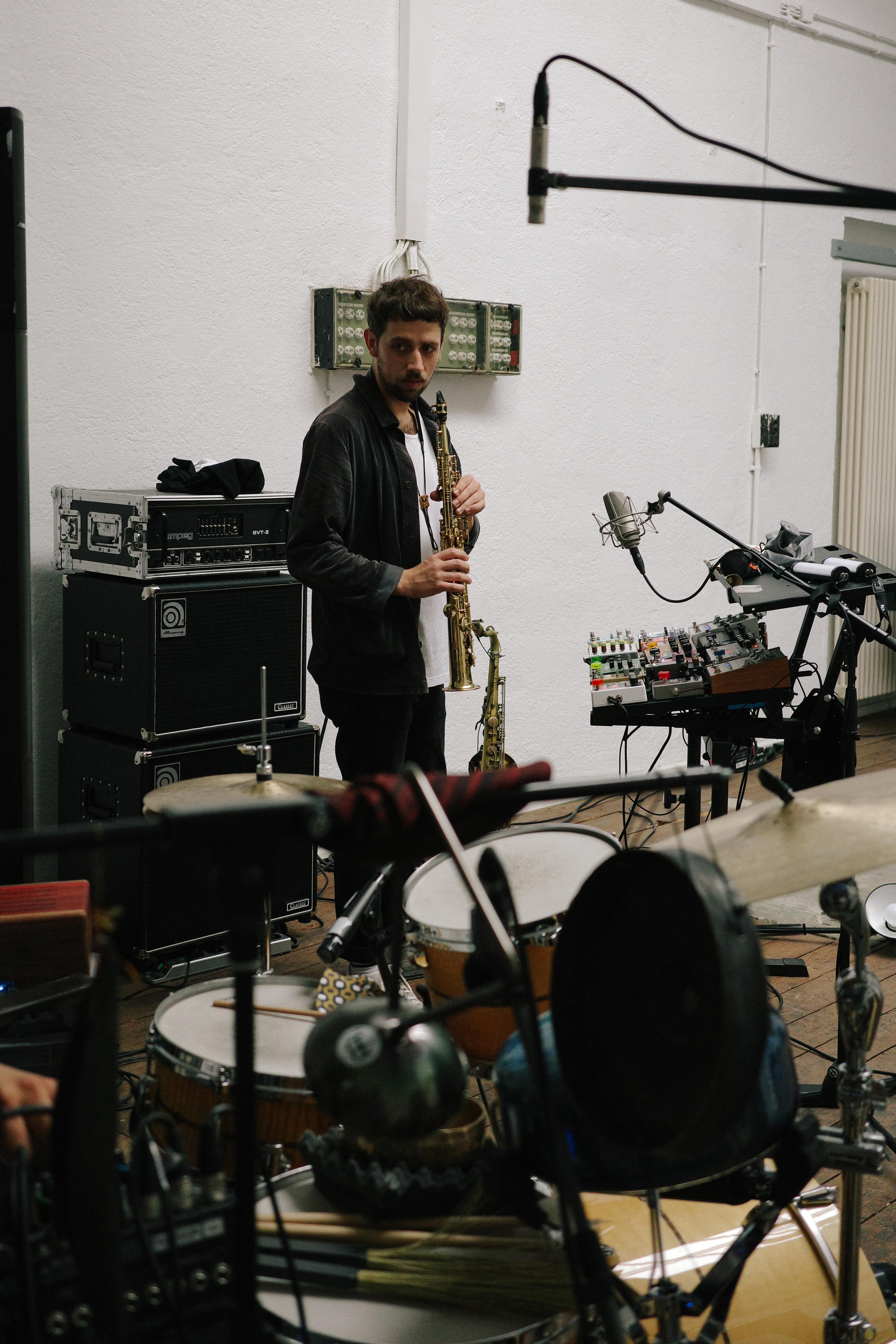 Moritz Stahlt playing Saxophone at Zirka Munich