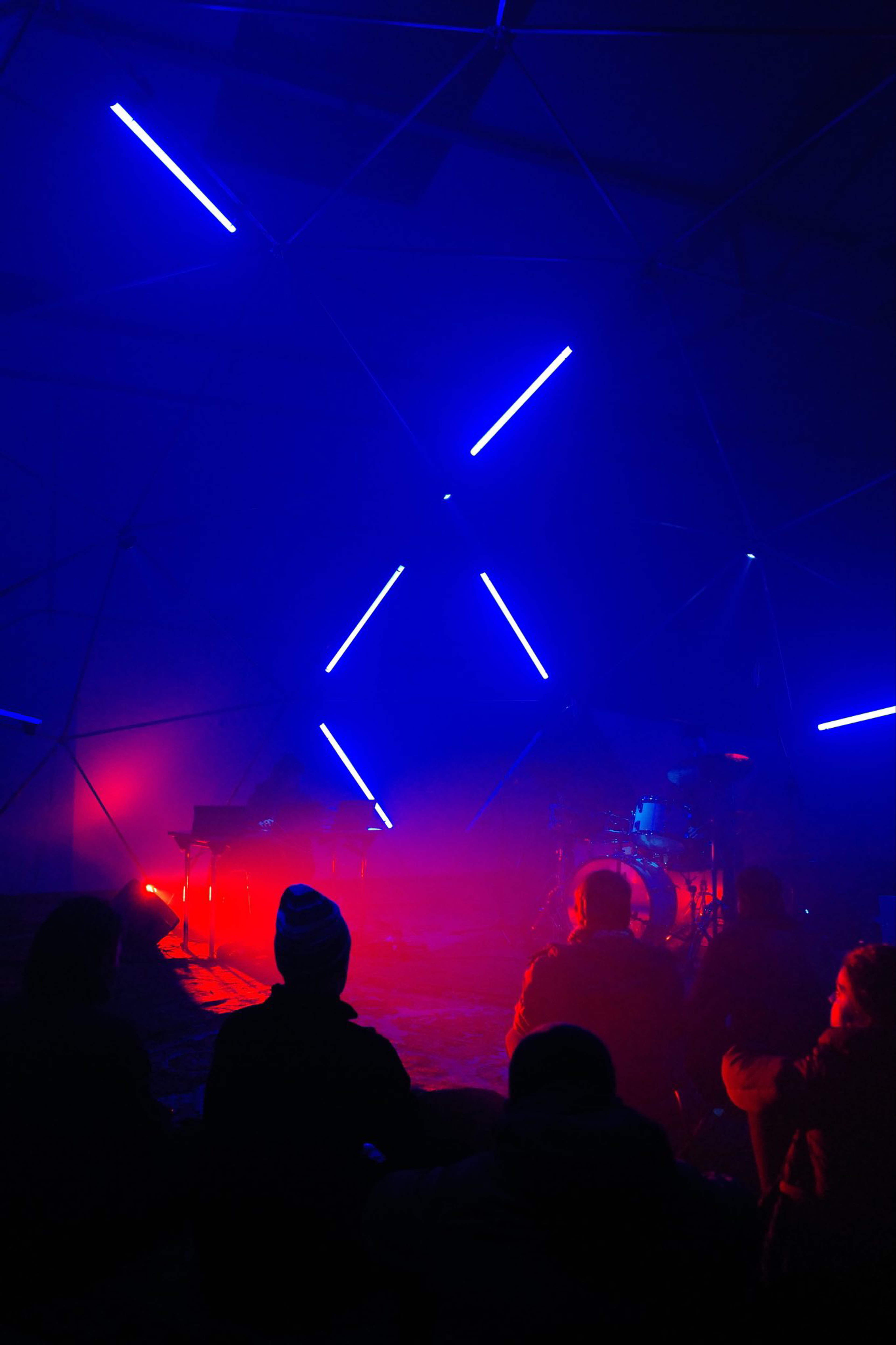 Polygonia (Lindsey Wang) and Simon Popp live concert at Zirka Munich