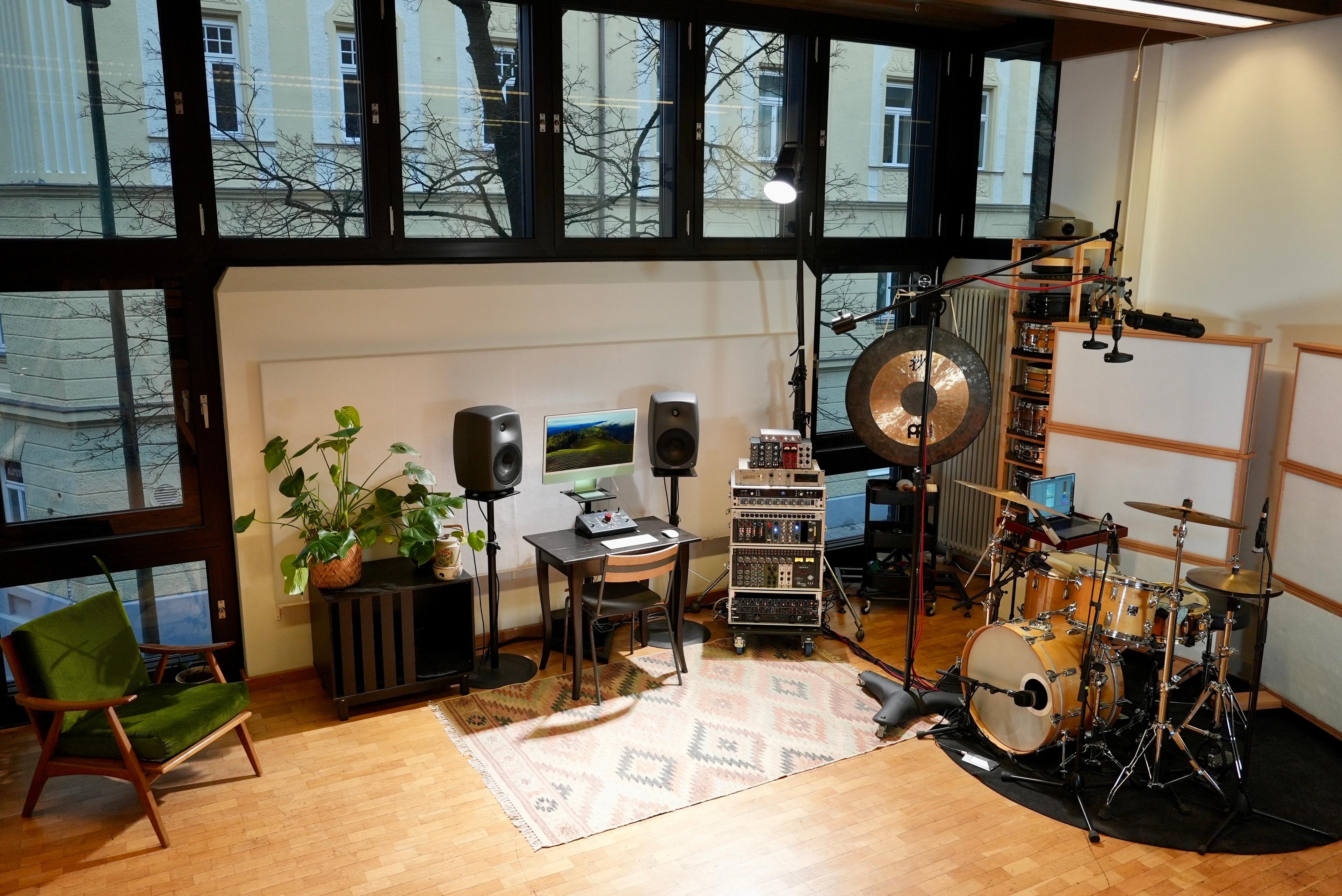 Simon Popp's studio in Haidhausen Munich