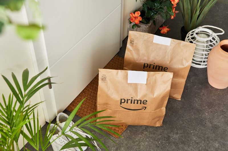 How Artificial Intelligence Is Reshaping Small Business in 2025