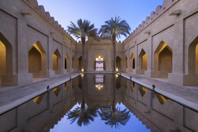 Qasr Al Sarab Desert Resort by Anantara — Titelbild