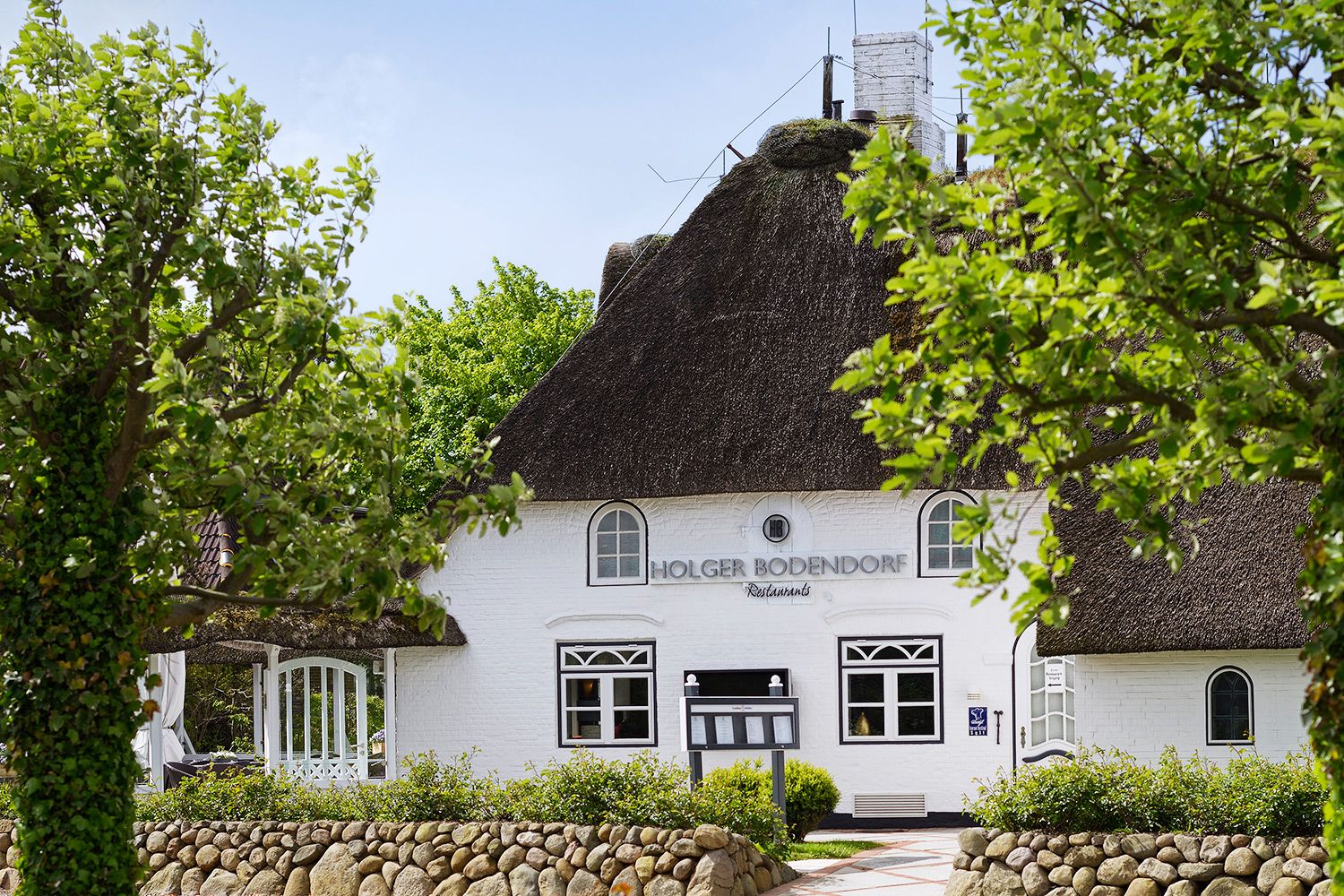 Außenansicht des Landhaus Stricker auf Sylt
