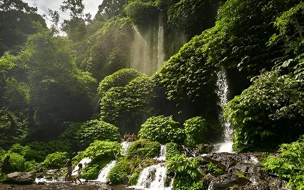 Benang Kelambu & Benang Stokel Waterfall 0