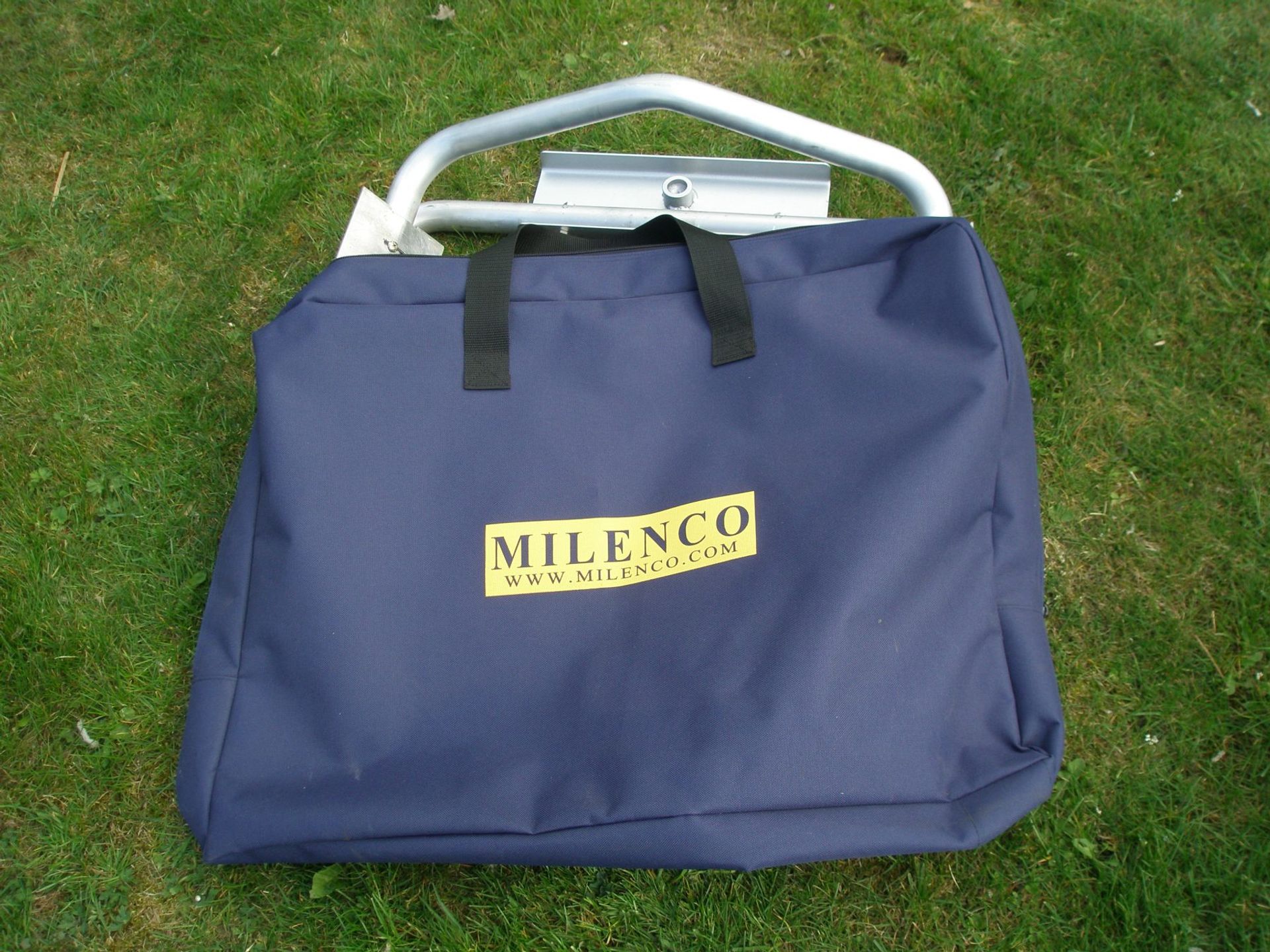 Milenco Aluminium Level 2 - Thumbnail 4