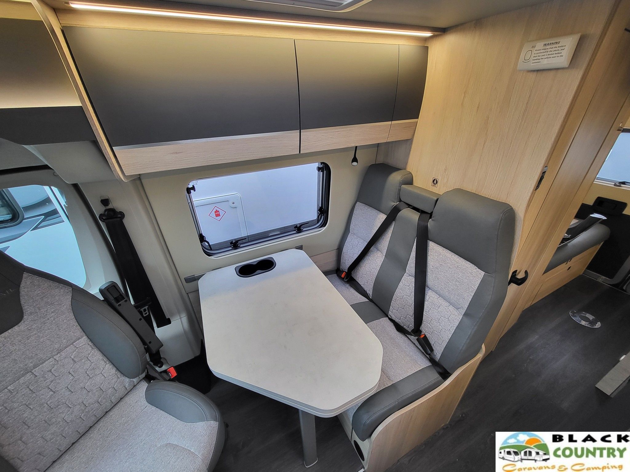 2026 Auto-Trail 67 Flex Motorhome - View 18