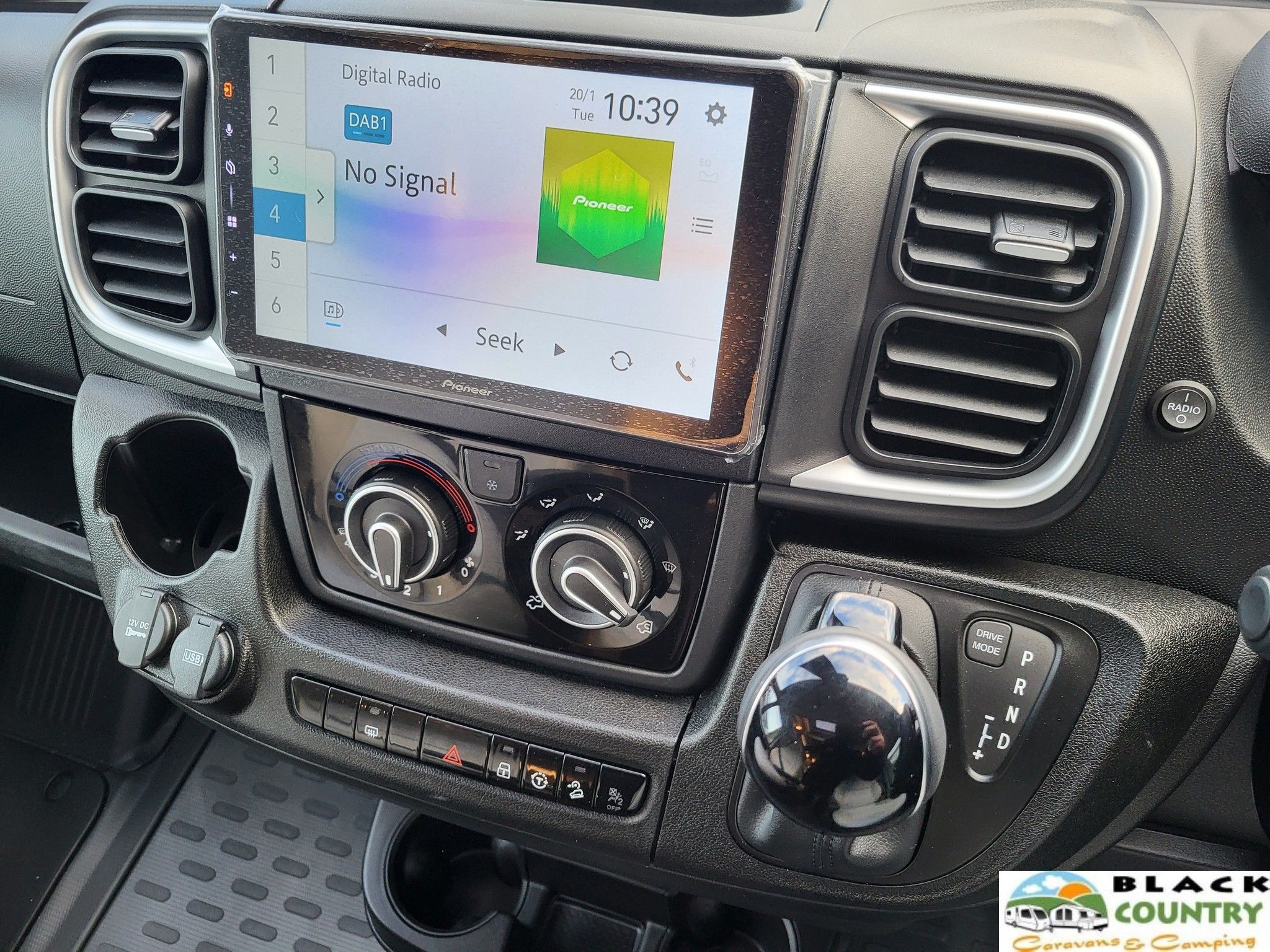 2026 Auto-Trail 736 Motorhome - View 21