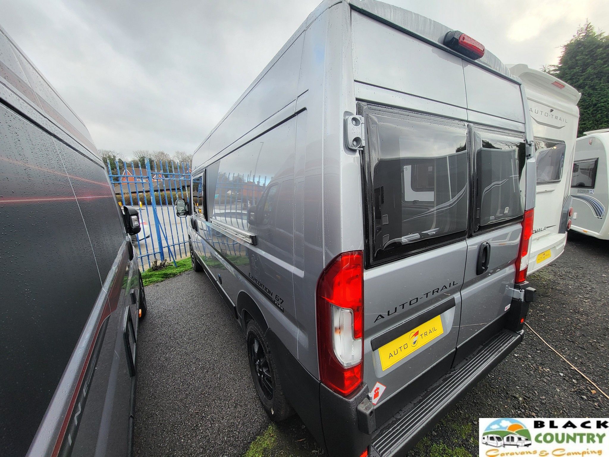 2026 Auto-Trail 67 Flex Motorhome - View 2