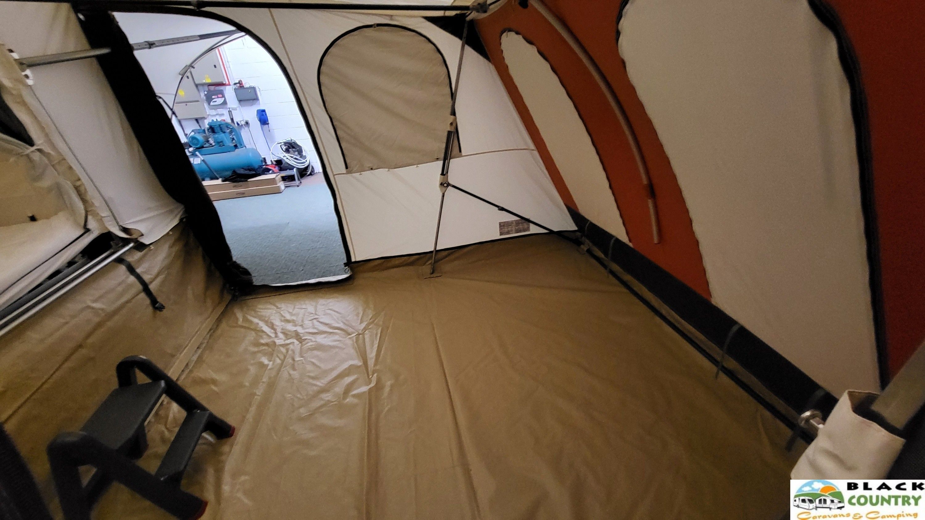 2018 Holtkamper Windforce Trailer Tent - View 9