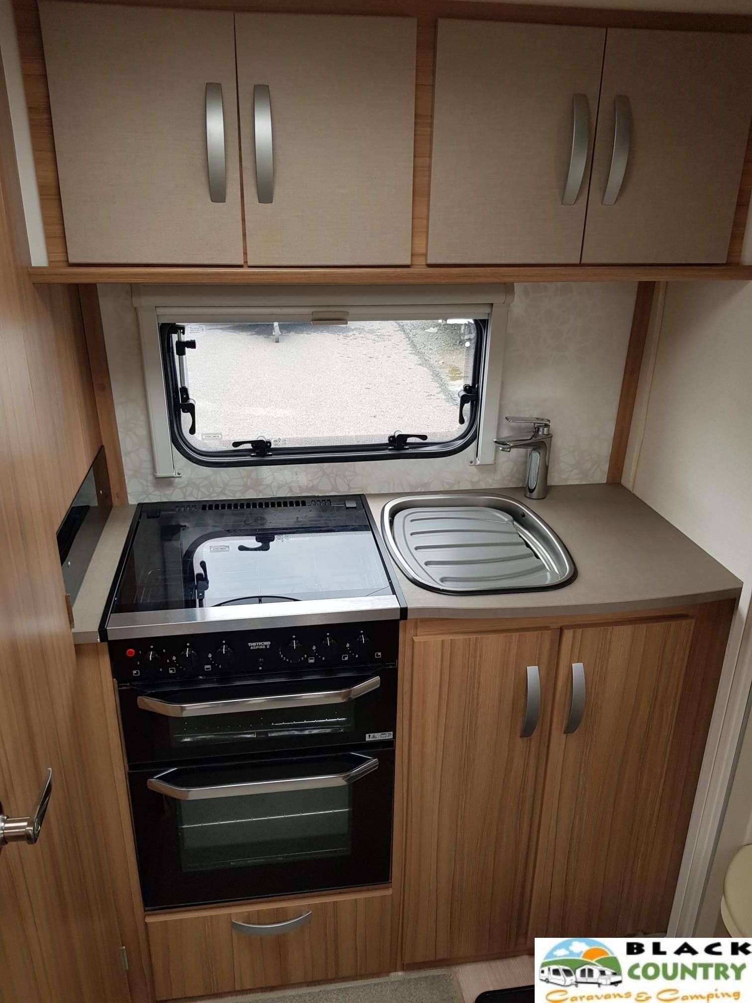 2018 Lunar Caravan - View 6