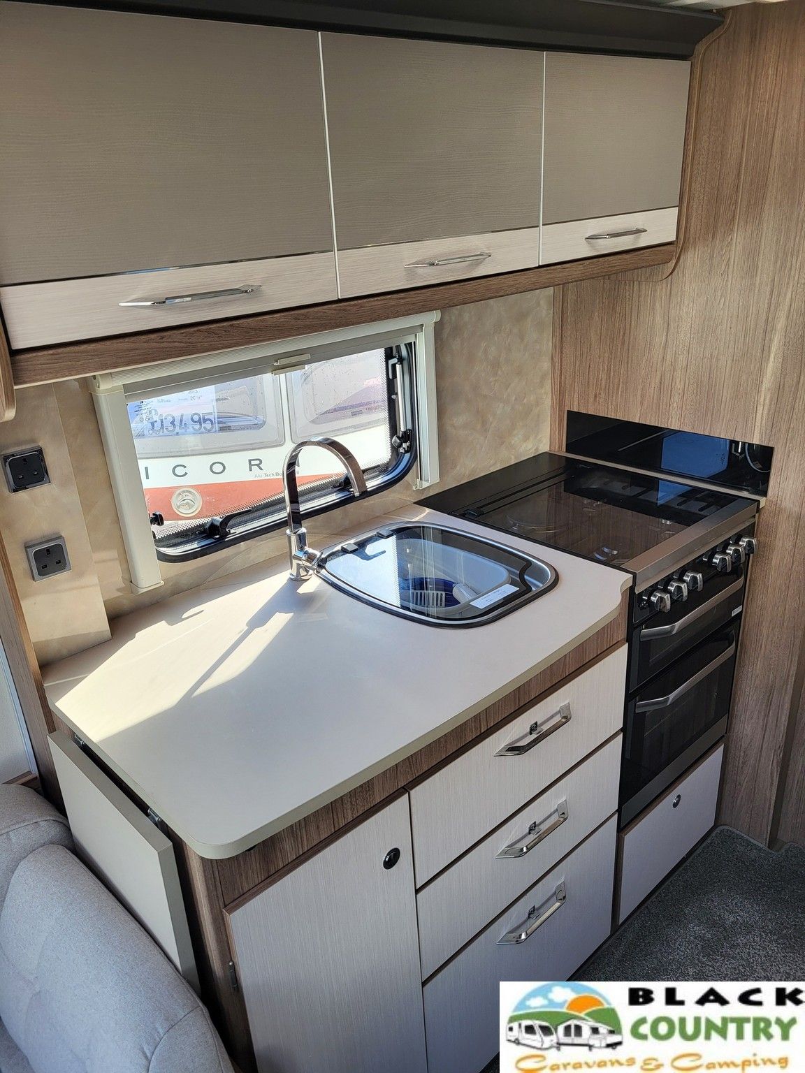 2021 Coachman 460 Caravan - View 5