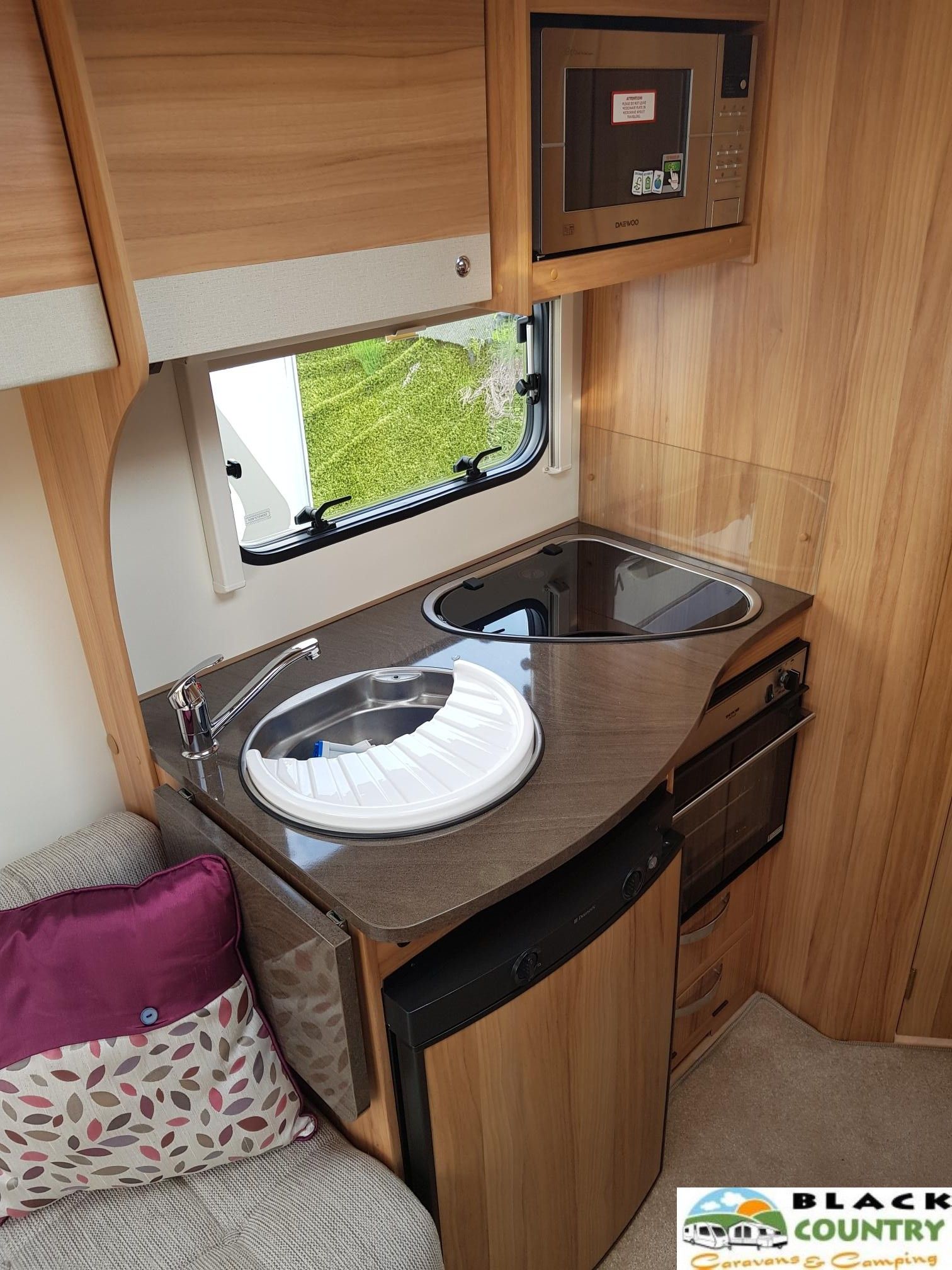 2016 Bailey 400-2 Caravan - View 5
