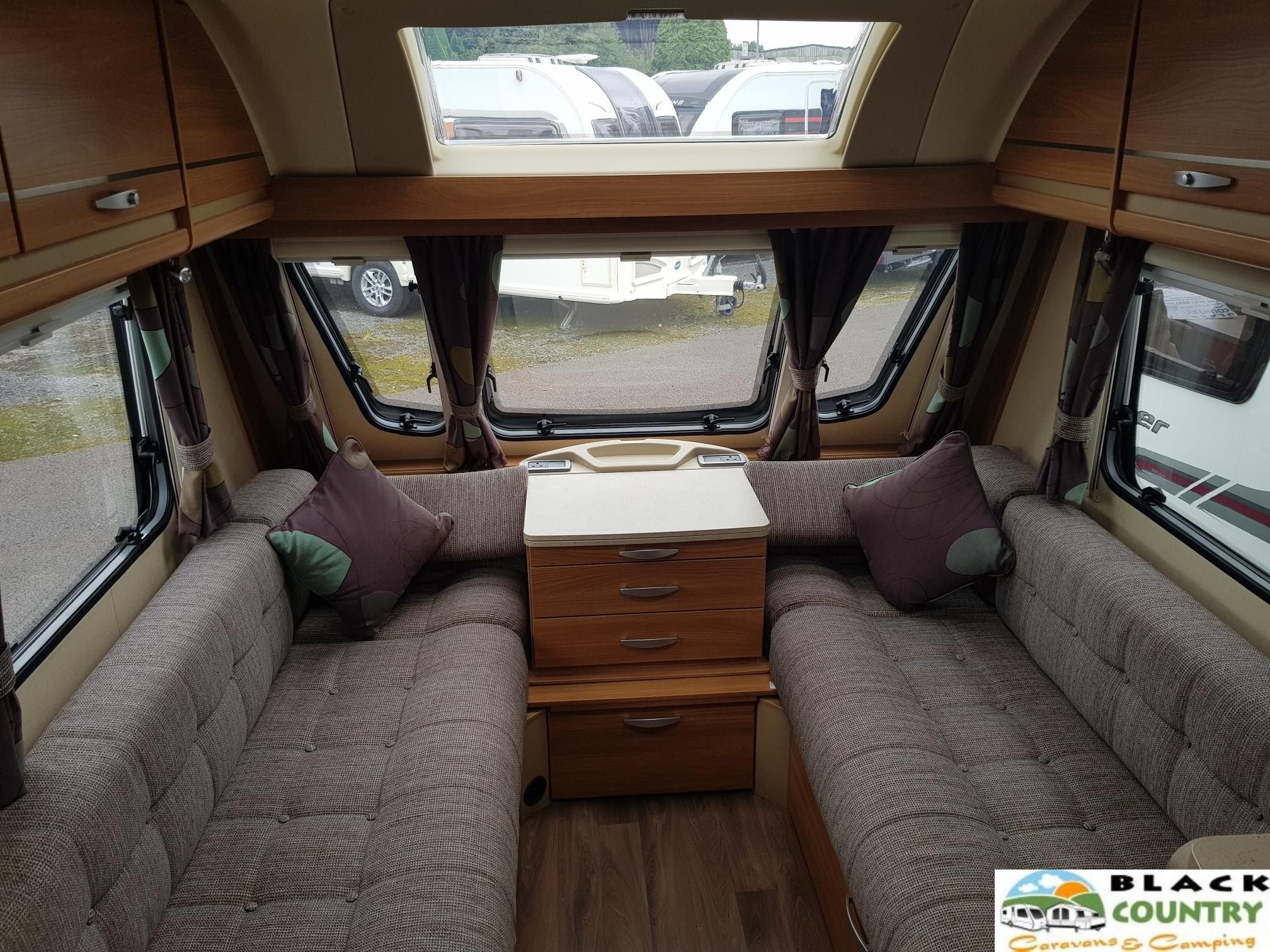 2014 Swift 442 Caravan - View 2