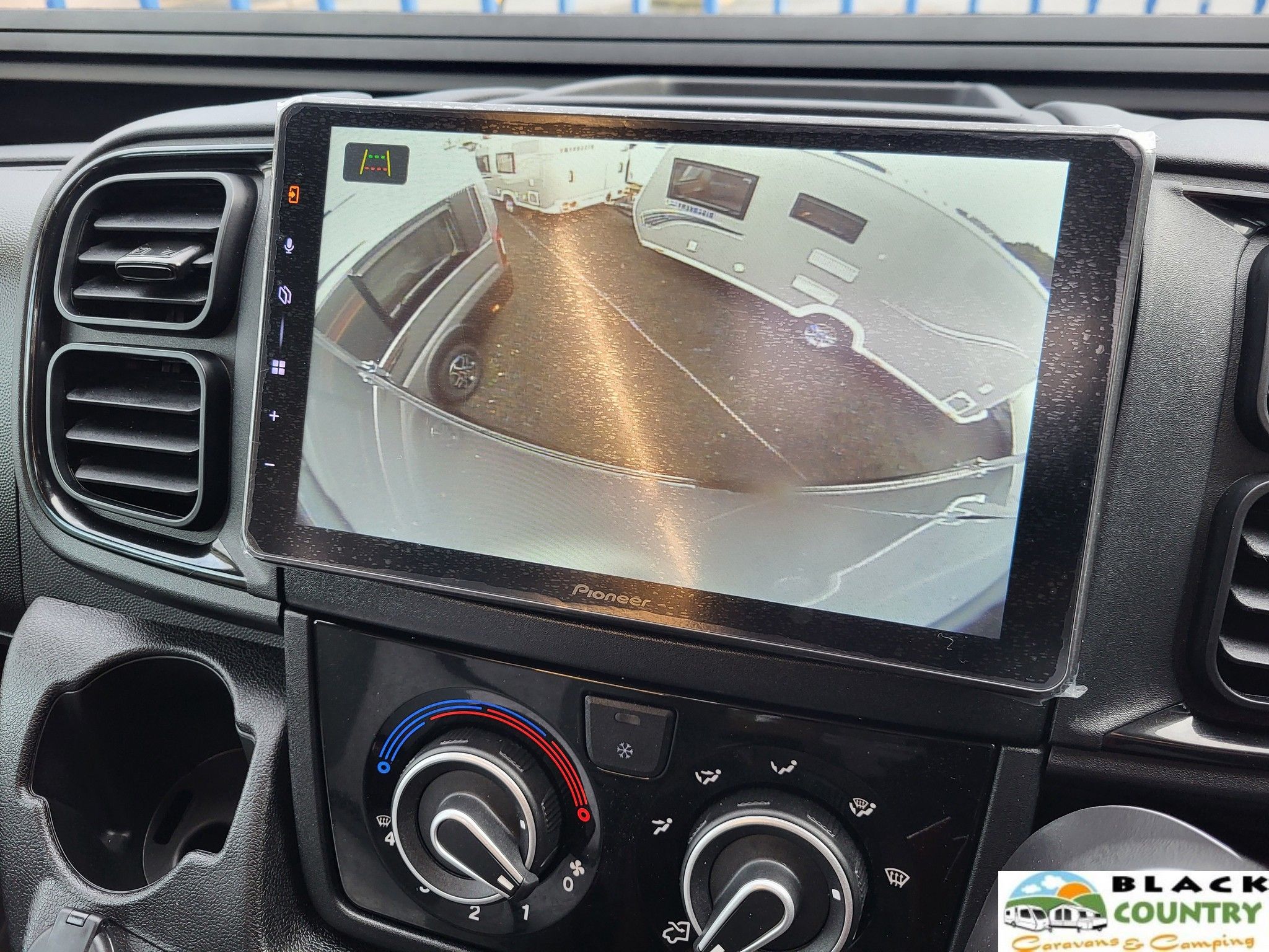 2026 Auto-Trail 67 Flex Motorhome - View 15