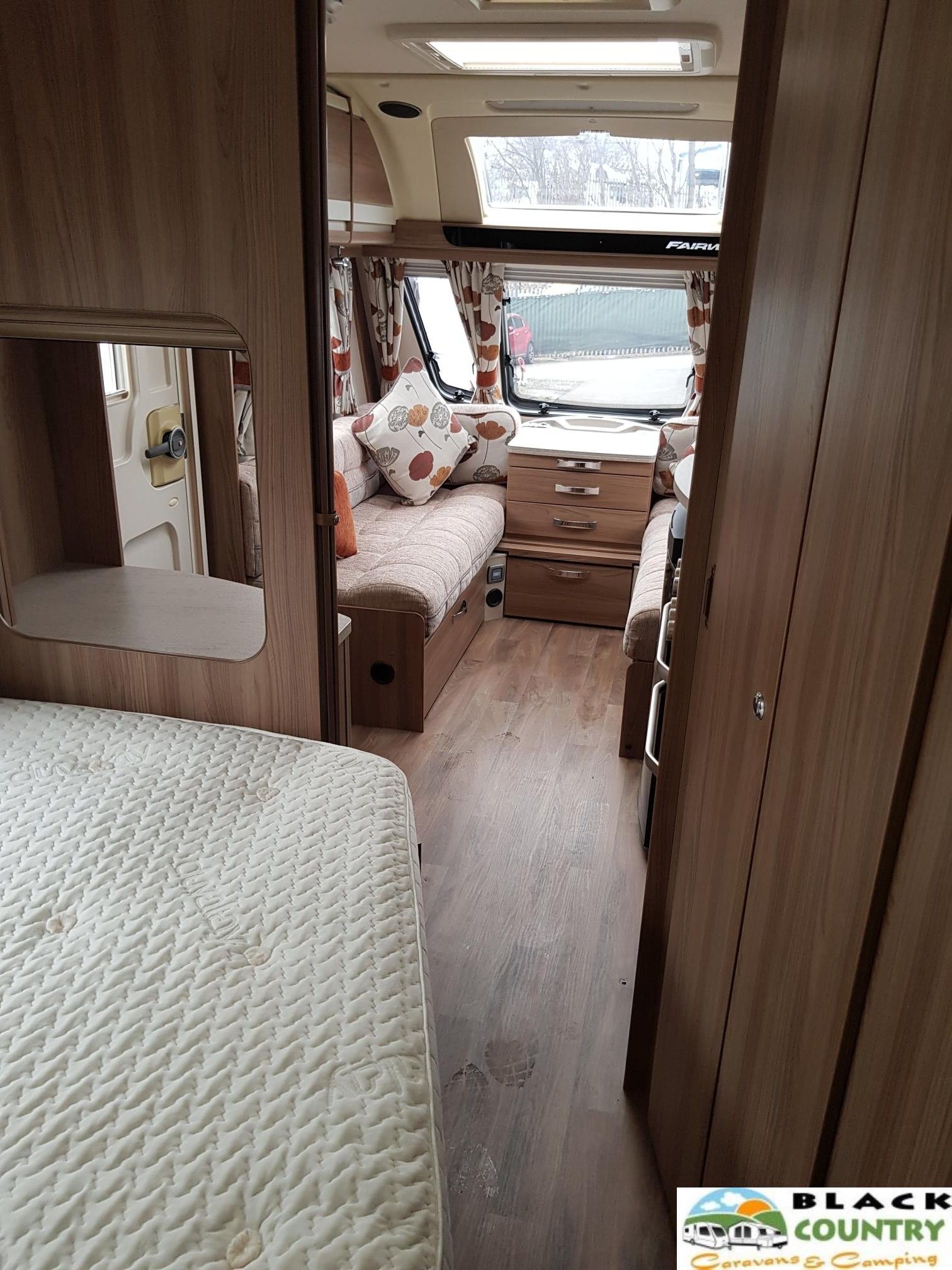 2015 Swift 554 Caravan - View 8