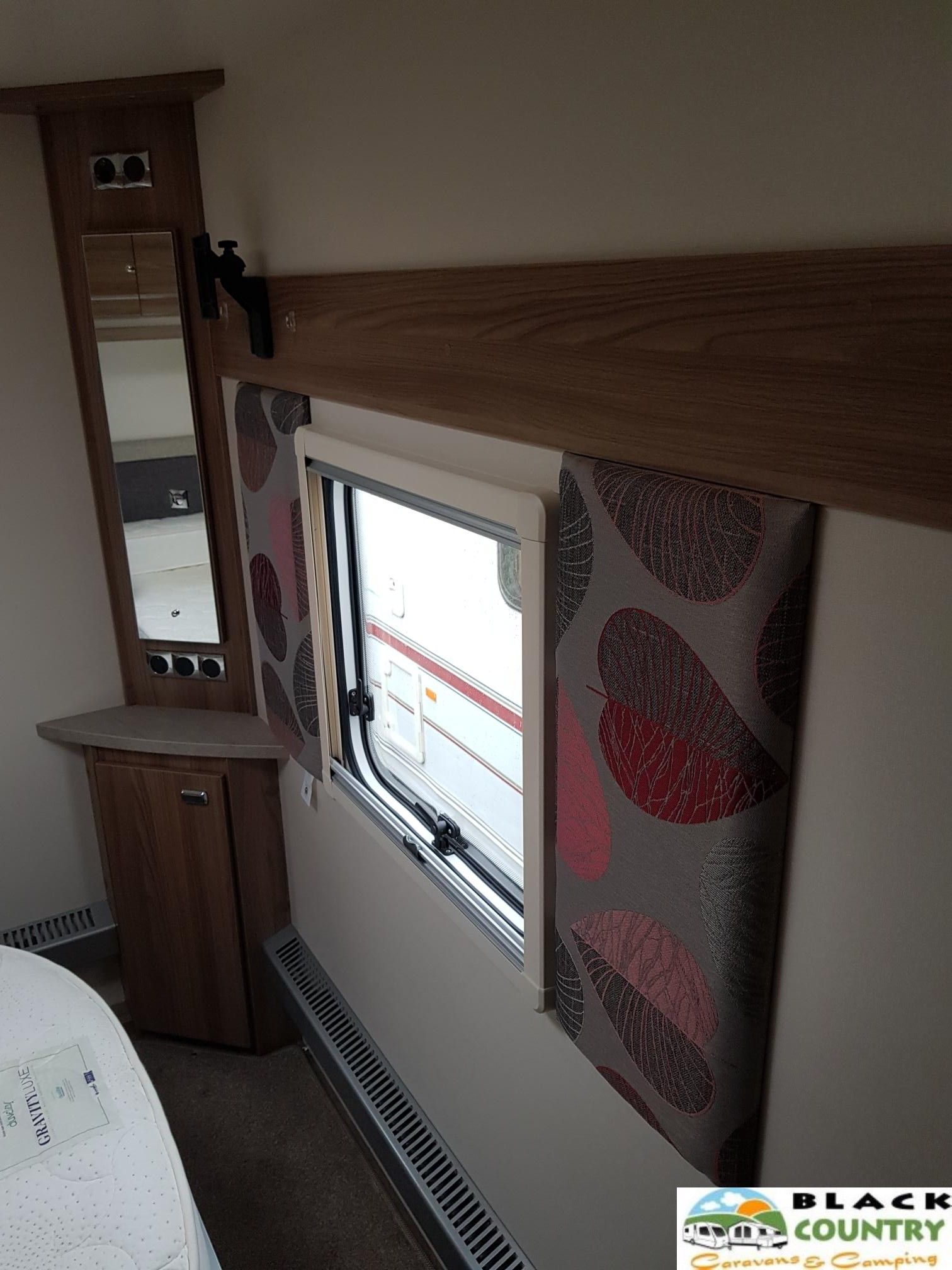 2018 Swift 635 AL Caravan - View 8