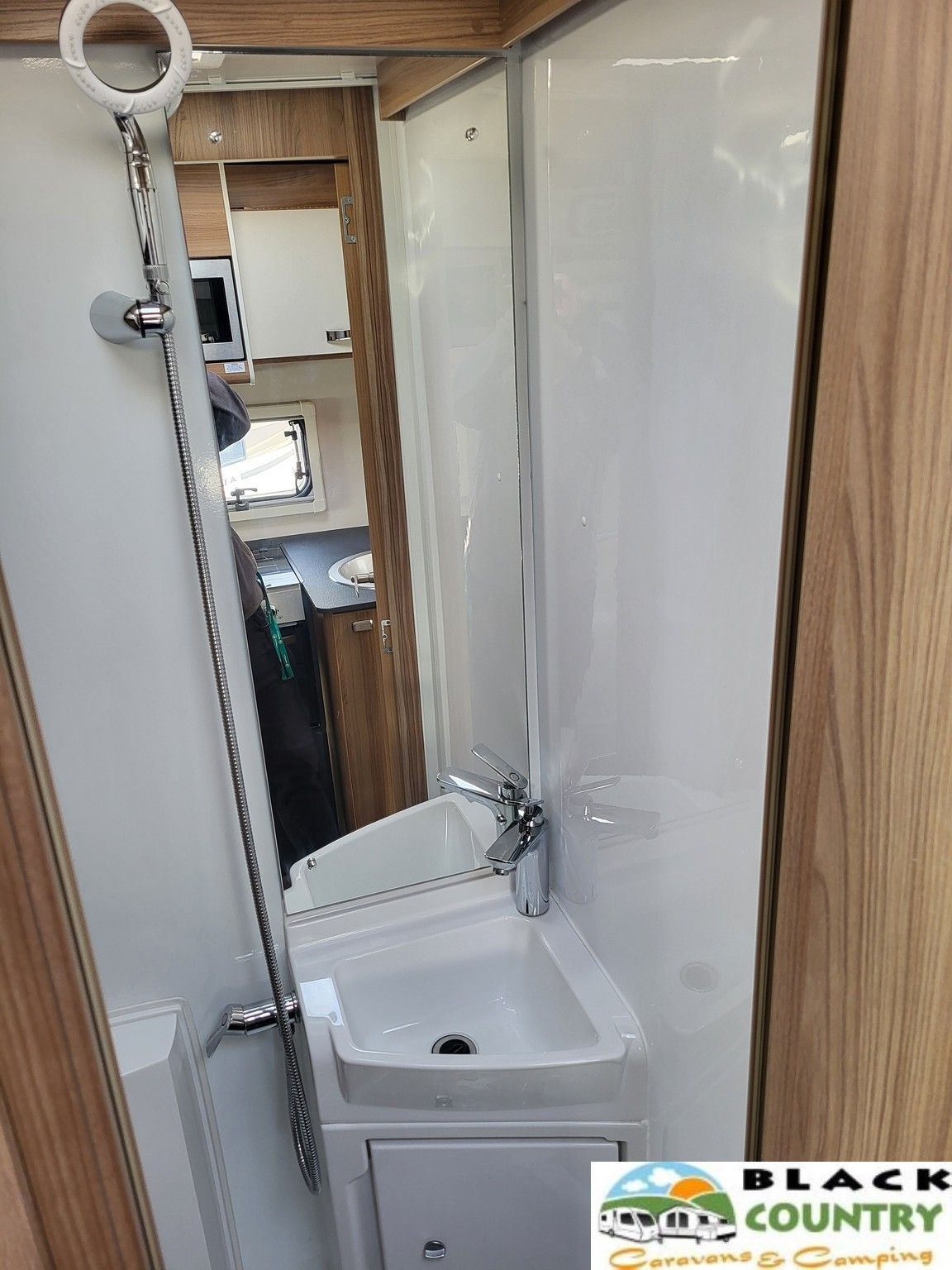 2021 Swift 674 Motorhome - View 11