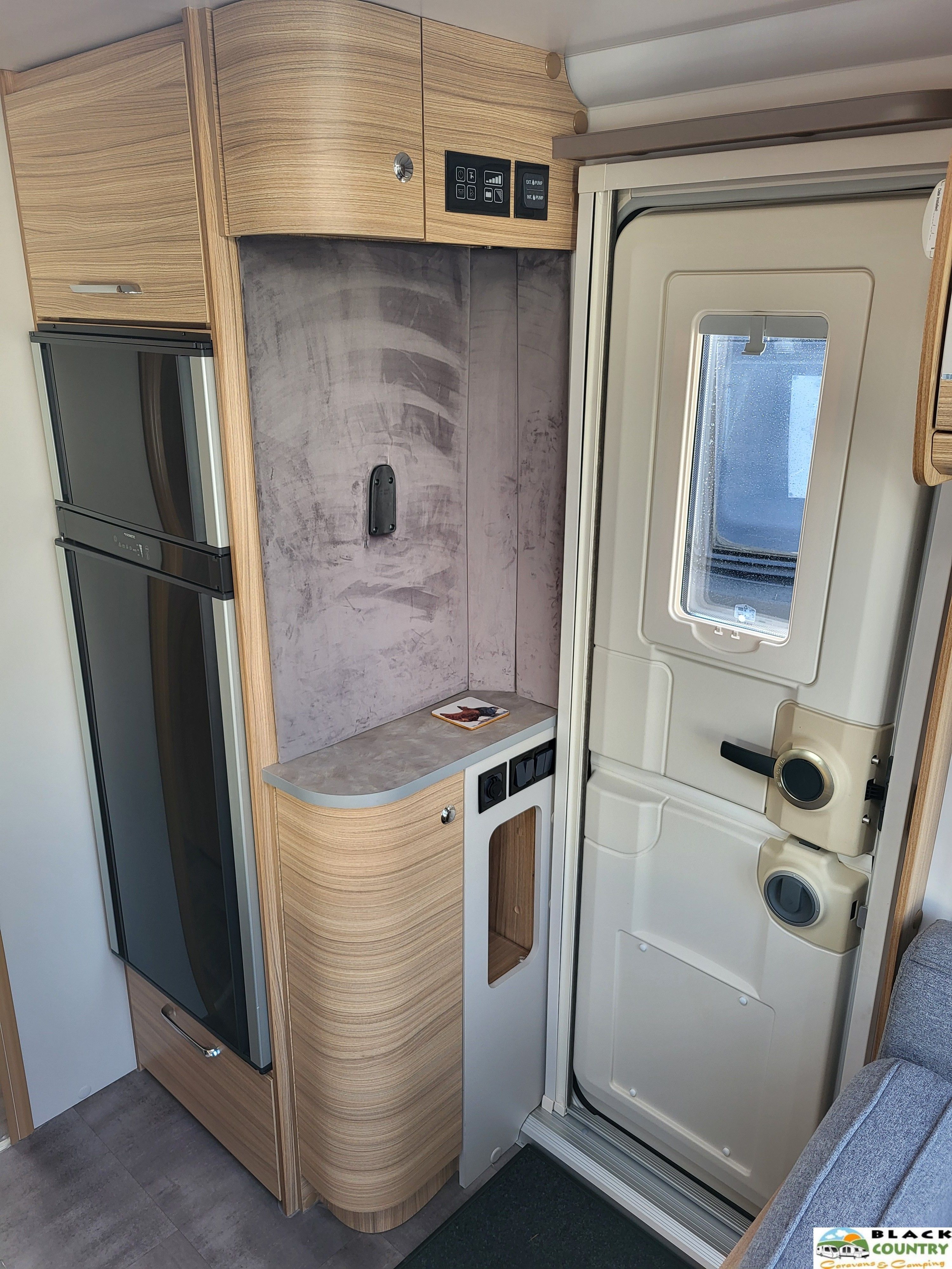 2022 Bailey Pamplona Caravan - View 5