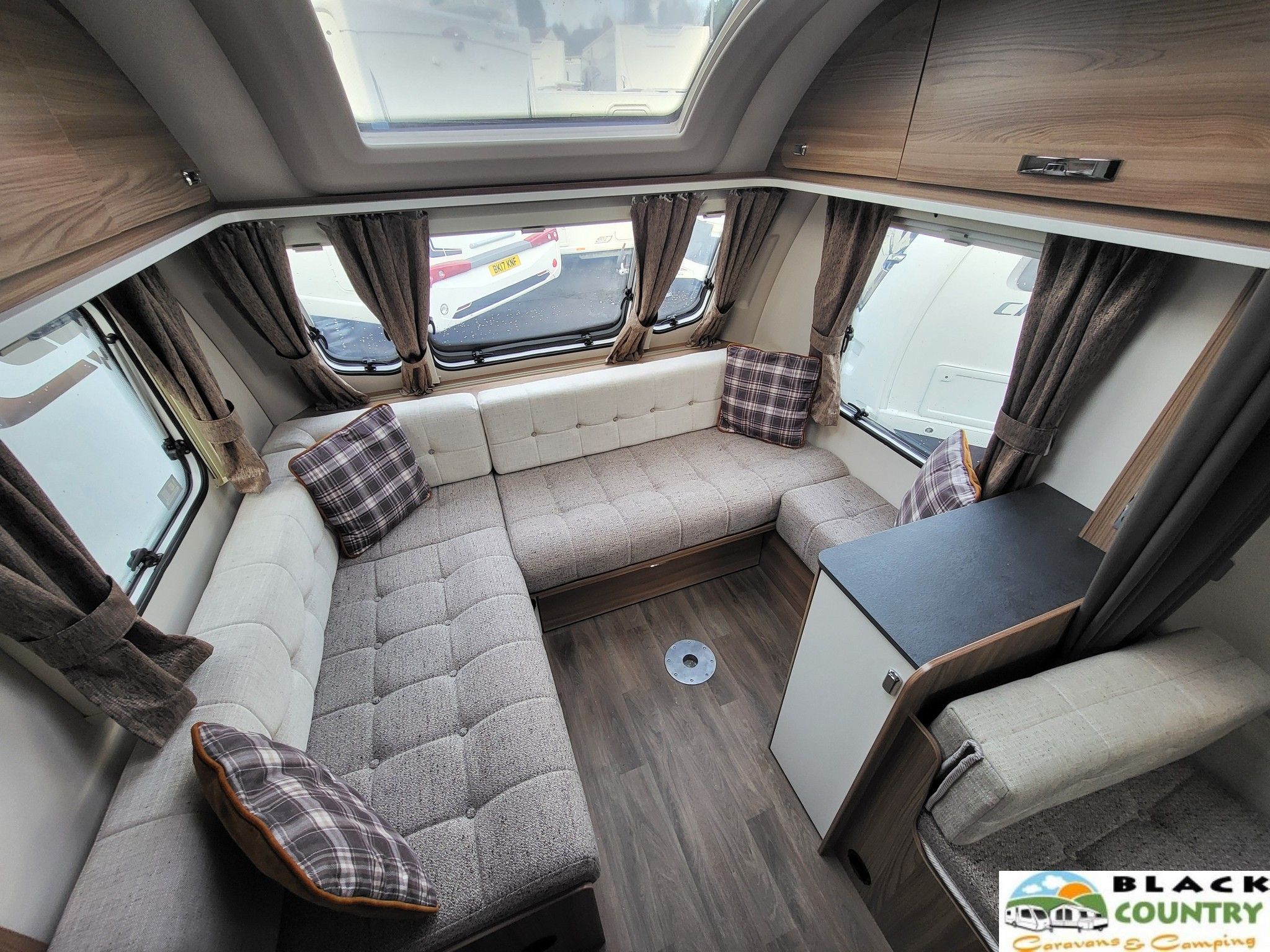 2022 Swift Quattro EW Caravan - View 4