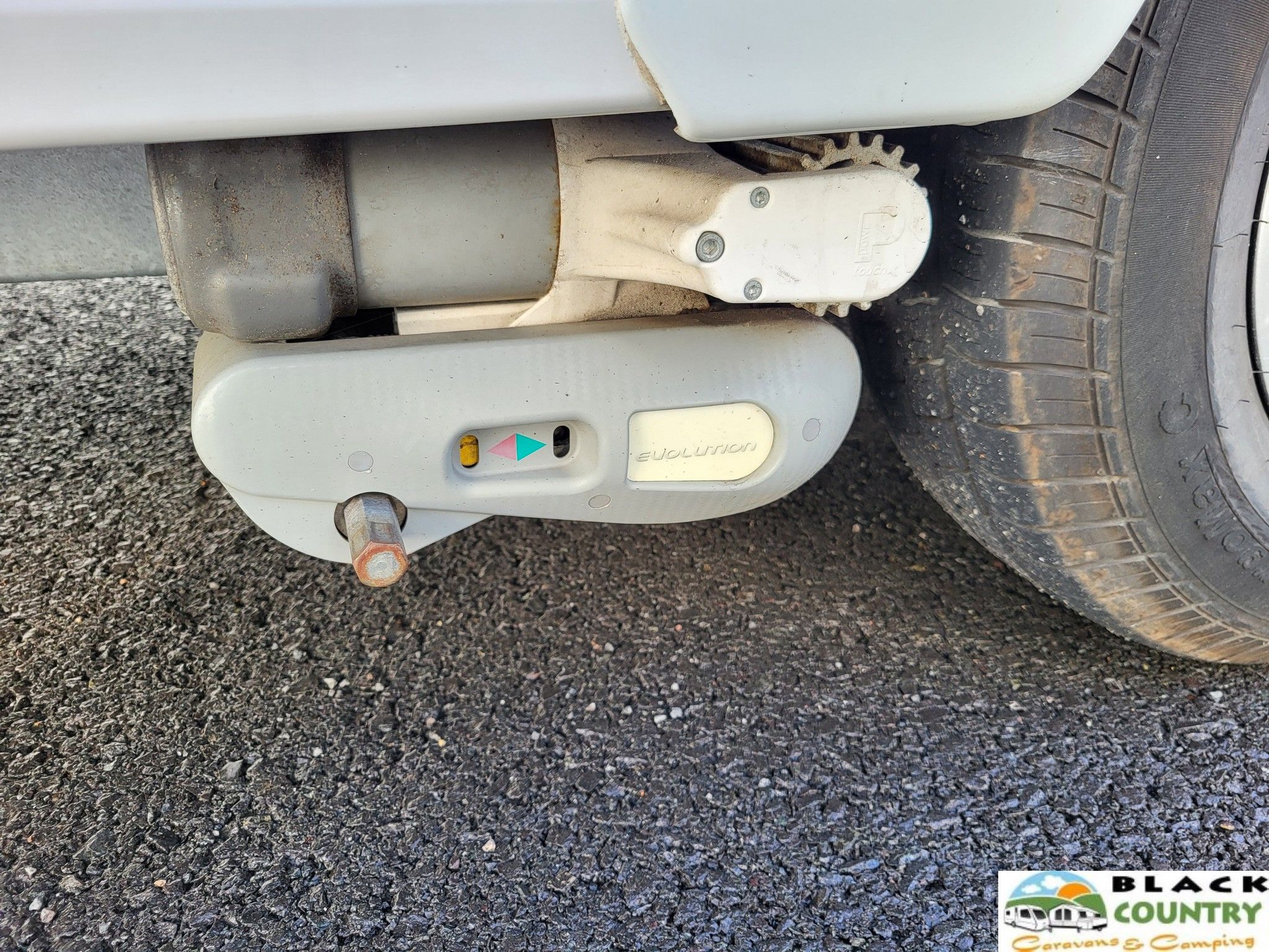 2021 Coachman 460 Caravan - View 3