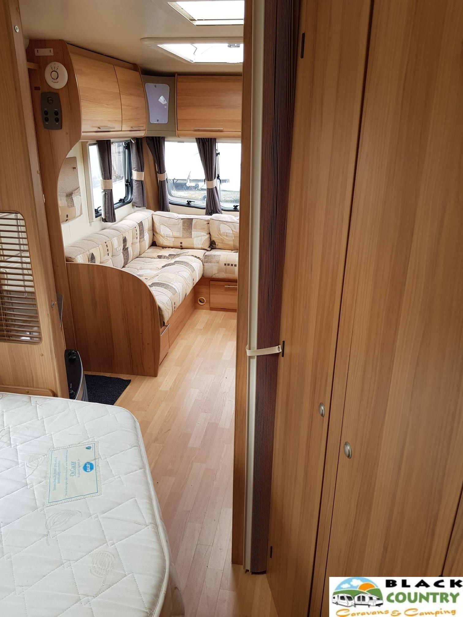 2013 Bailey 530-4 Caravan - View 8