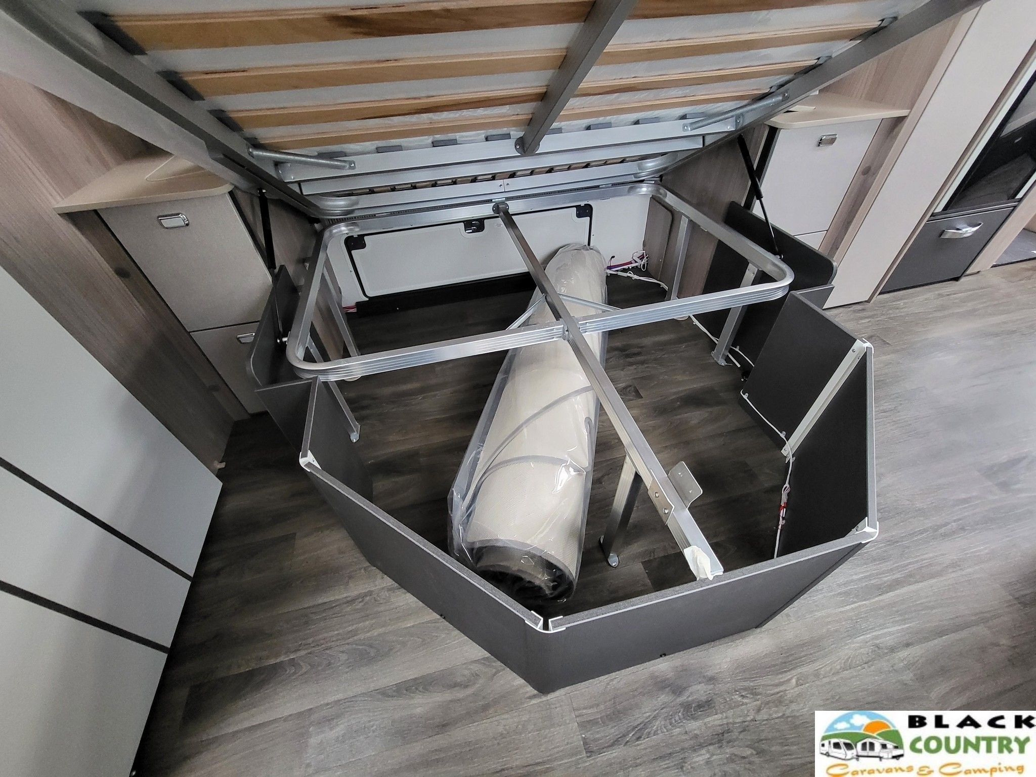 2026 Swift Grande 645 Caravan - View 18