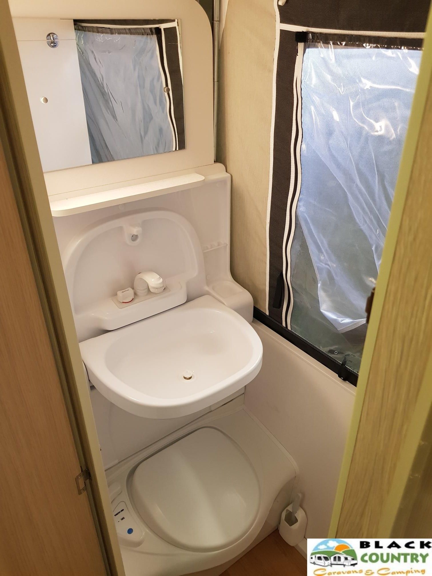 2019 Pennine Crusader Folding Camper - View 9