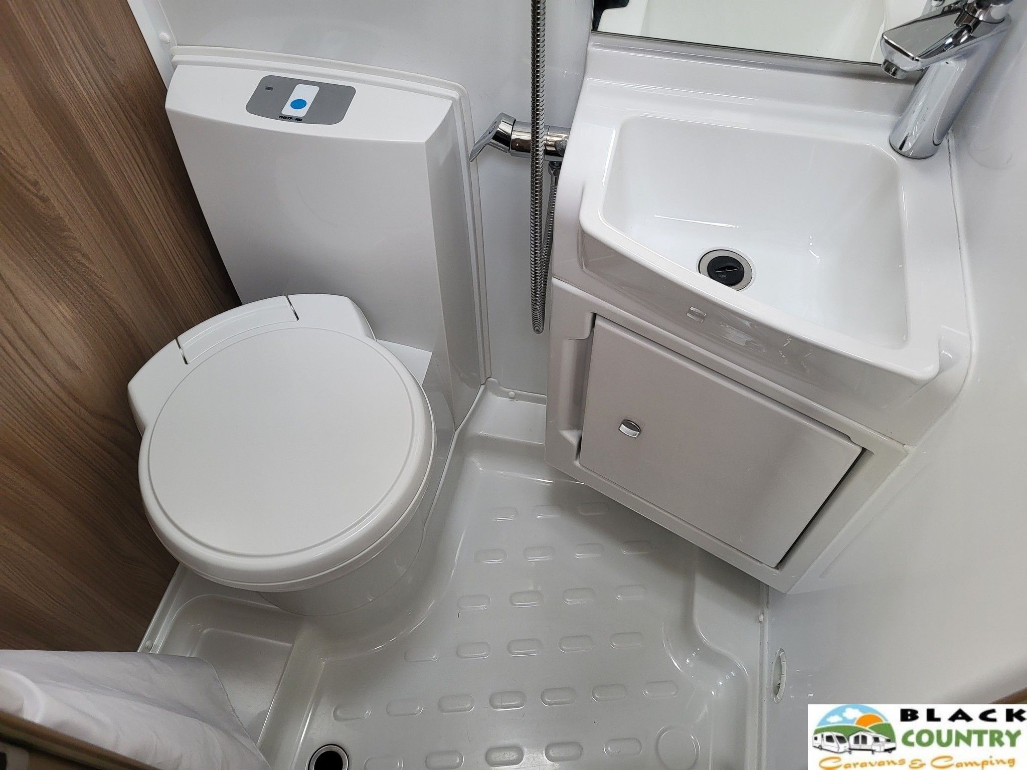 2021 Swift 674 Motorhome - View 12