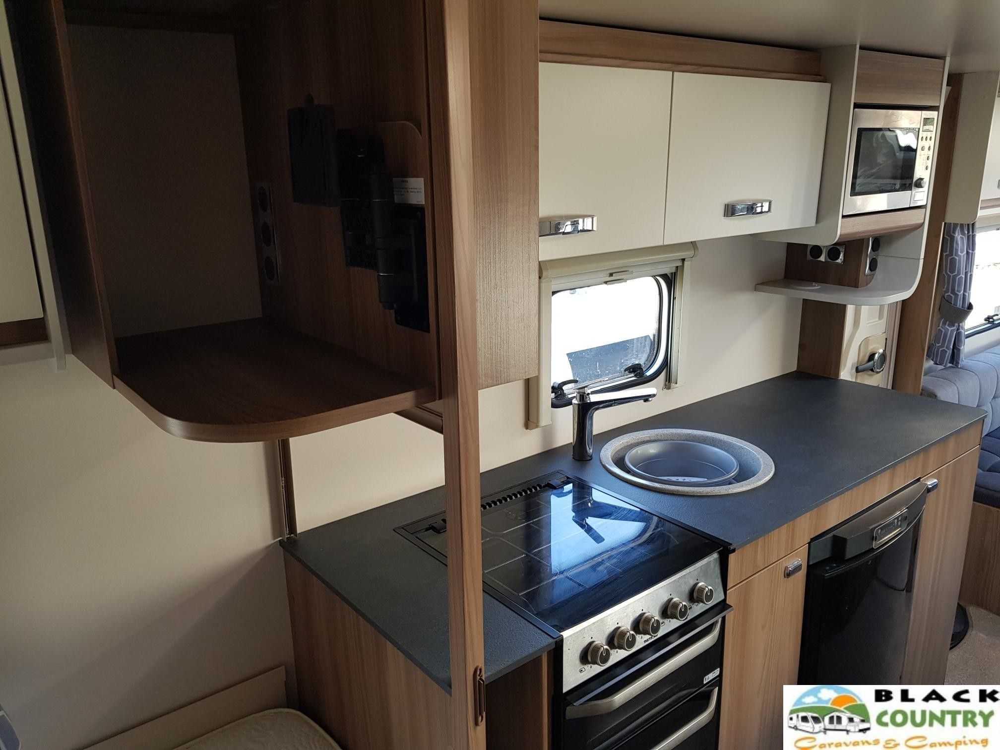 2019 Swift Quattro FB Caravan - View 12