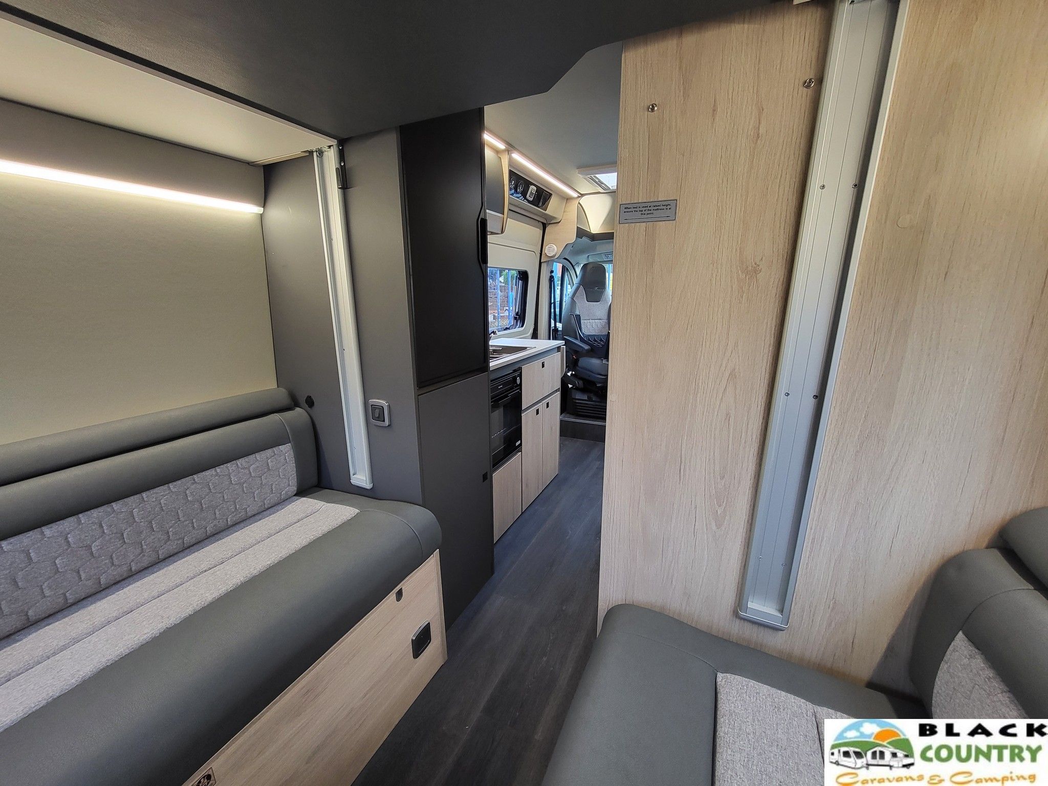 2026 Auto-Trail 67 Flex Motorhome - View 31