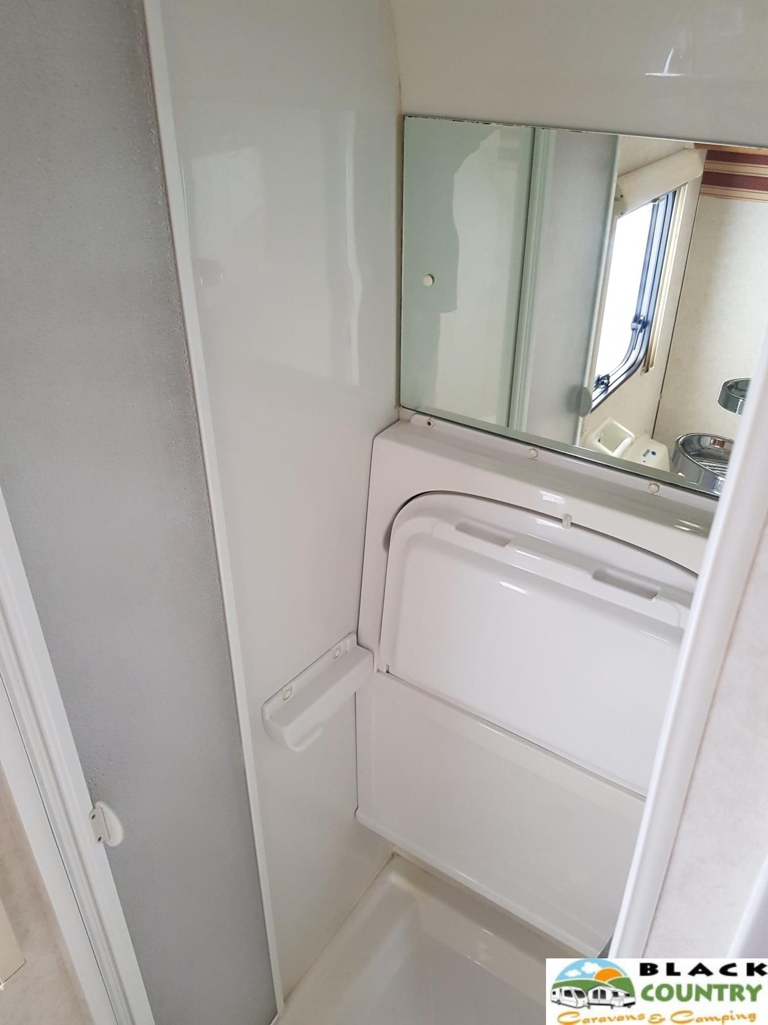 2001 Autotrail 630 S Motorhome - View 11