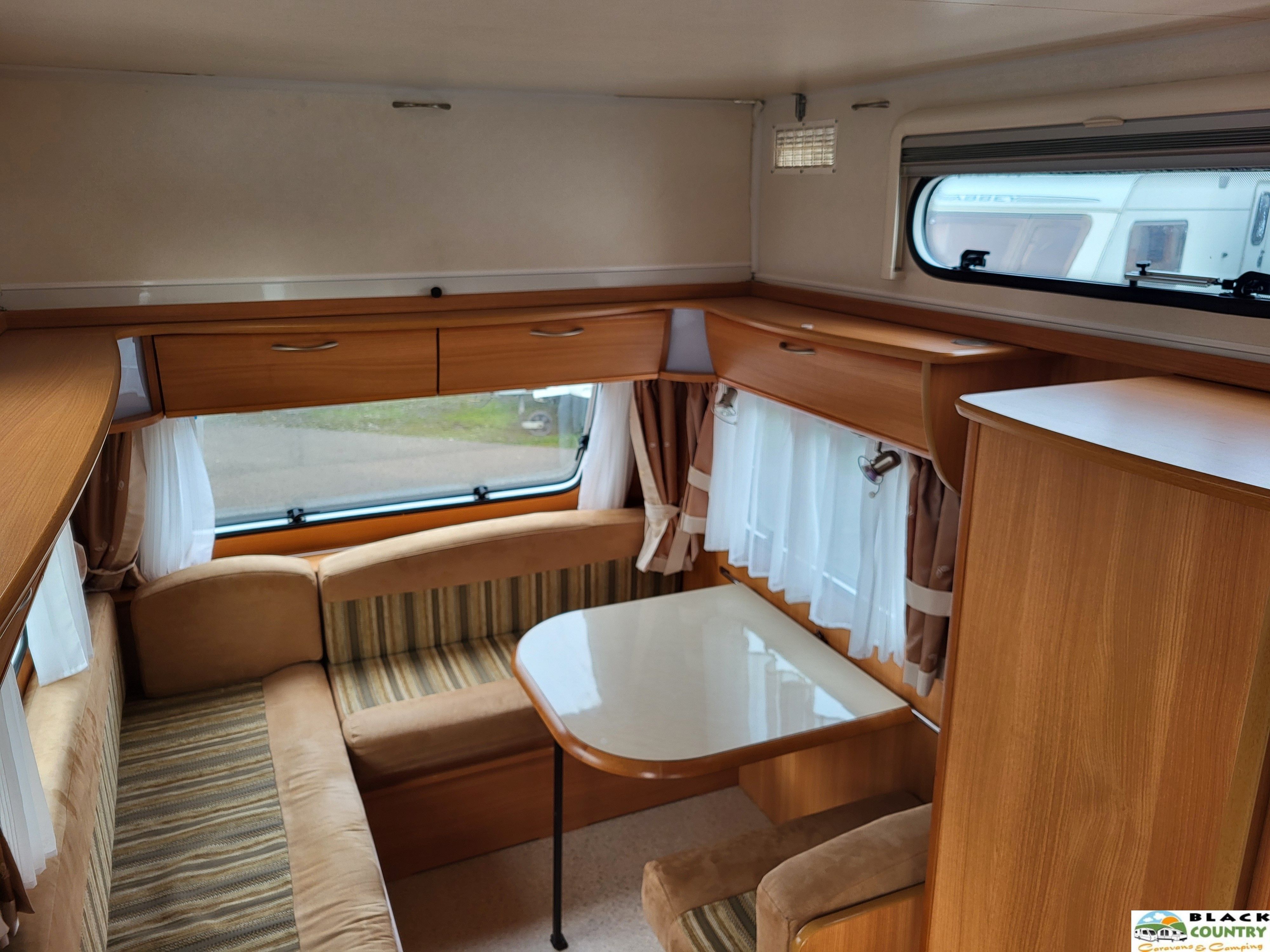 2011 Trigano 310 Caravan - View 4