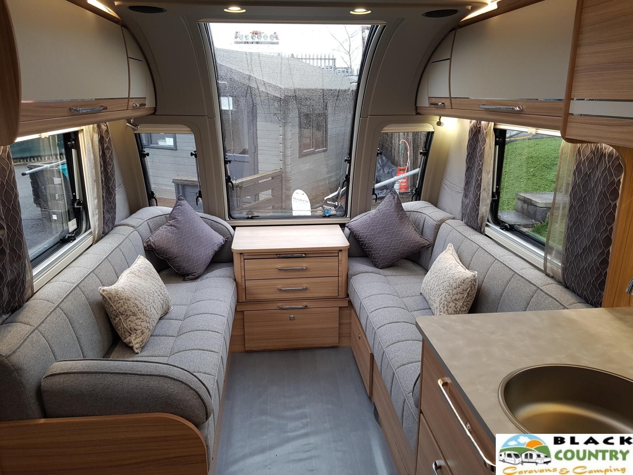 2024 Bailey Pamplona Caravan - View 3