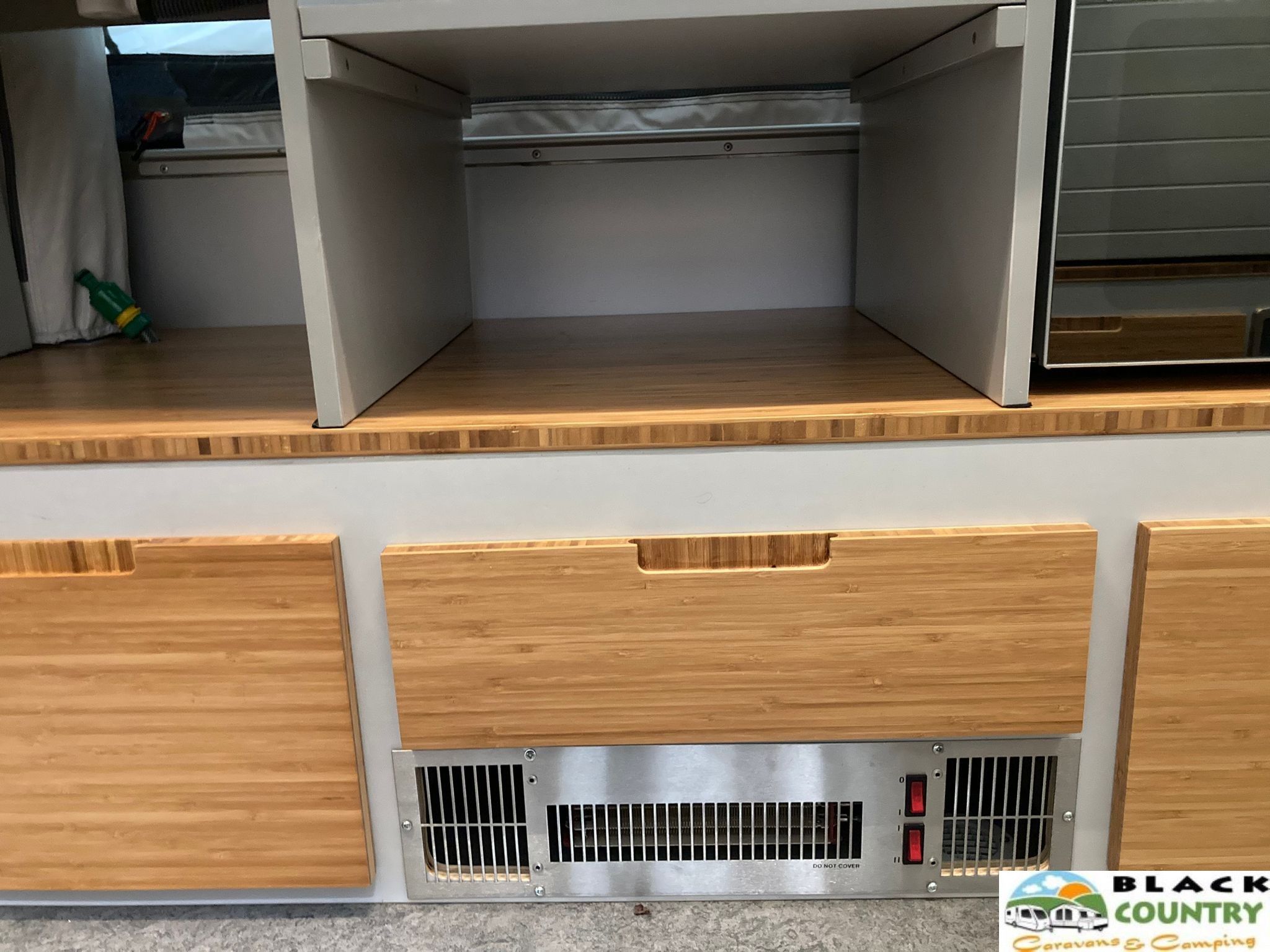 2018 Opus All Road Full Monty (Grey) Folding Camper - View 10