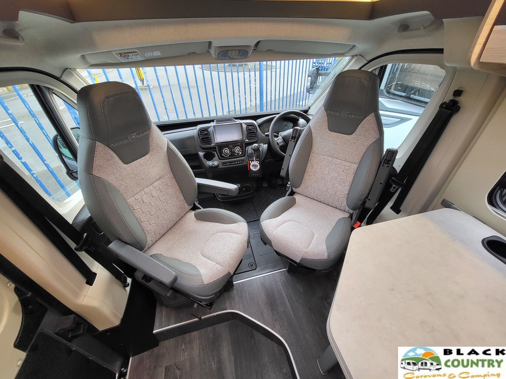 2026 Auto-Trail 67 Flex Motorhome - View 17