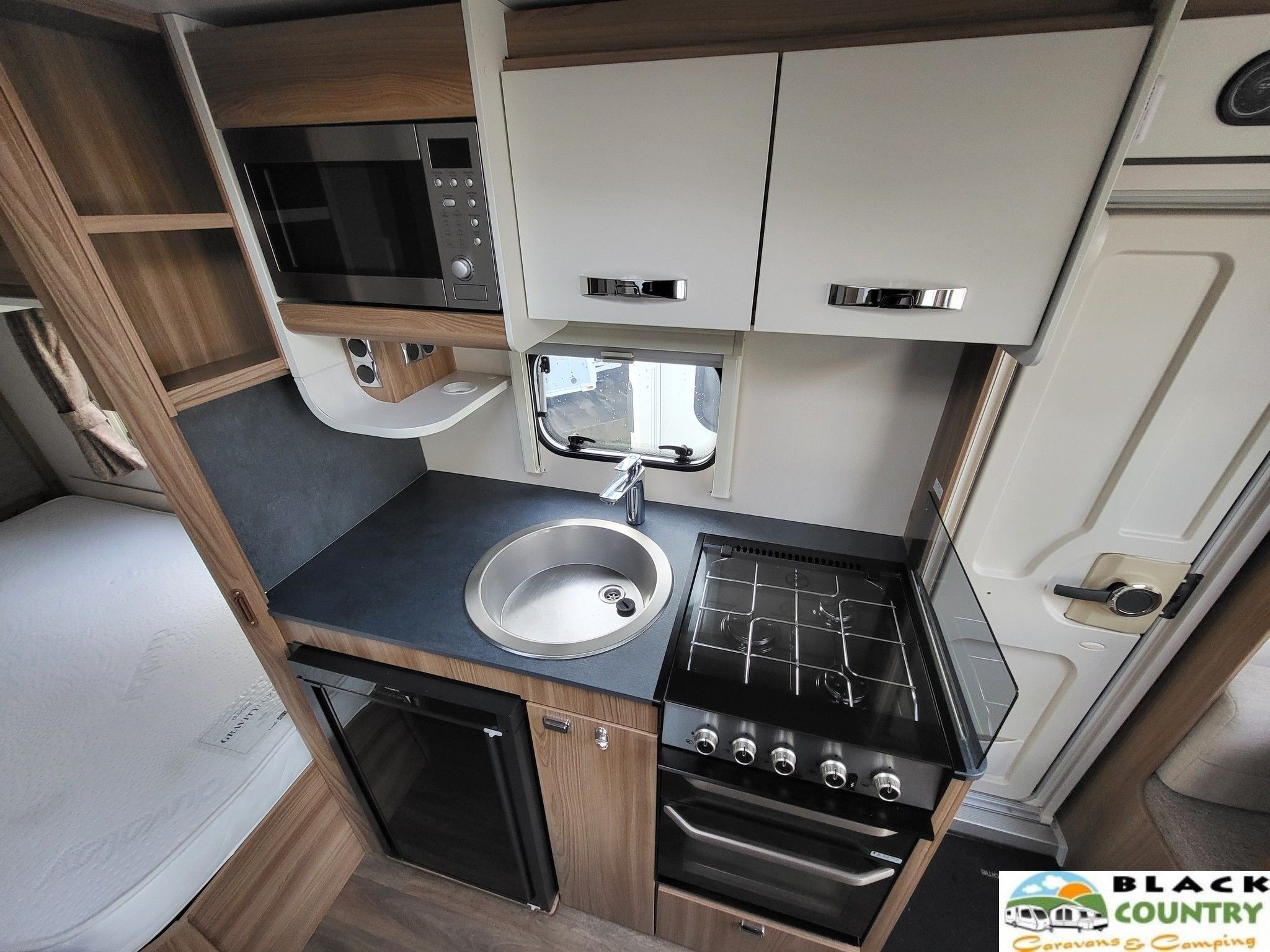 2022 Swift Quattro EW Caravan - View 9